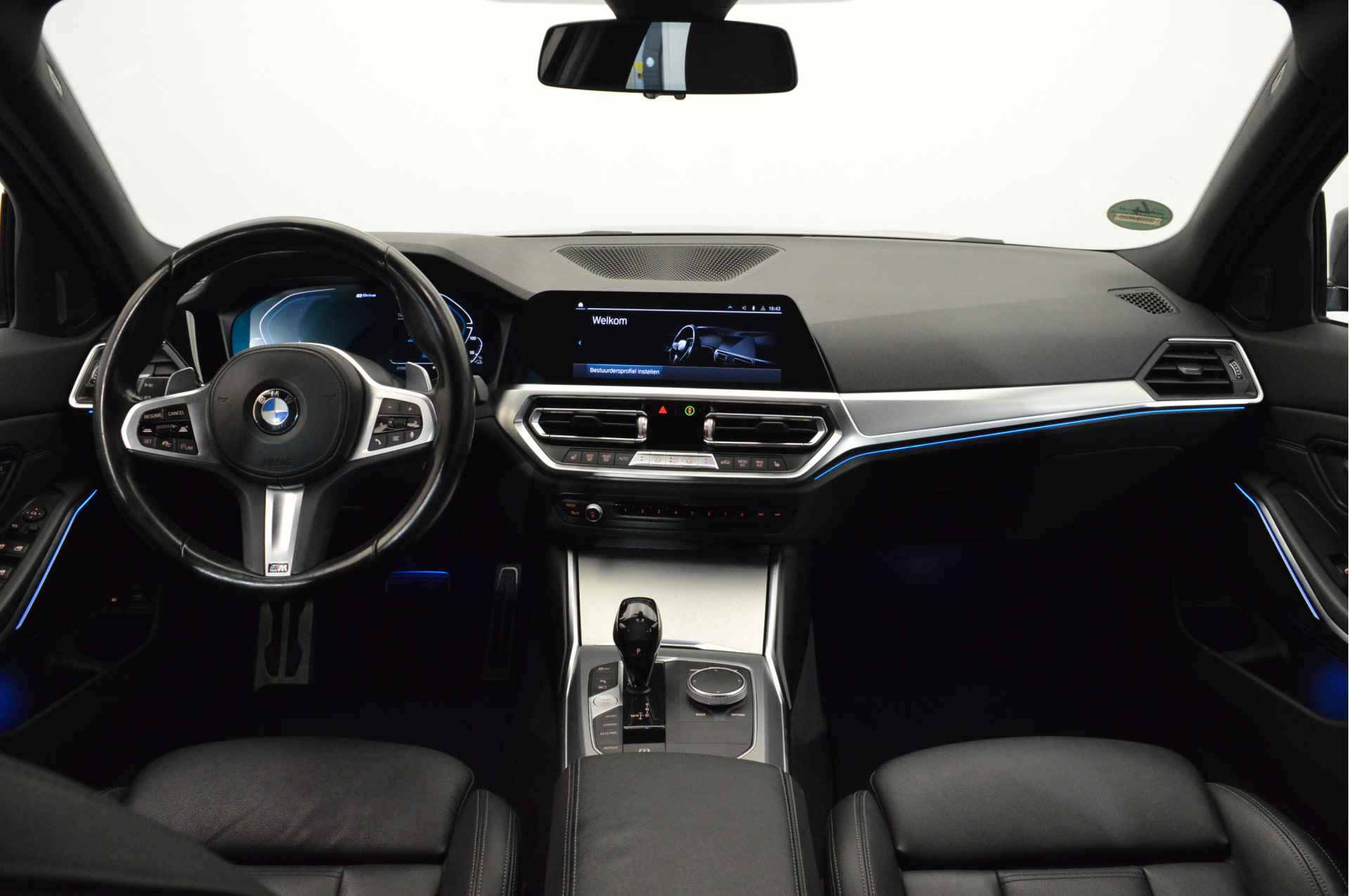 BMW 3 Serie Touring 330e High Executive M Sport Automaat / Sportstoelen / Active Cruise Control / LED / Parking Assistant / Live Cockpit Professional / Comfort Access - 9/23