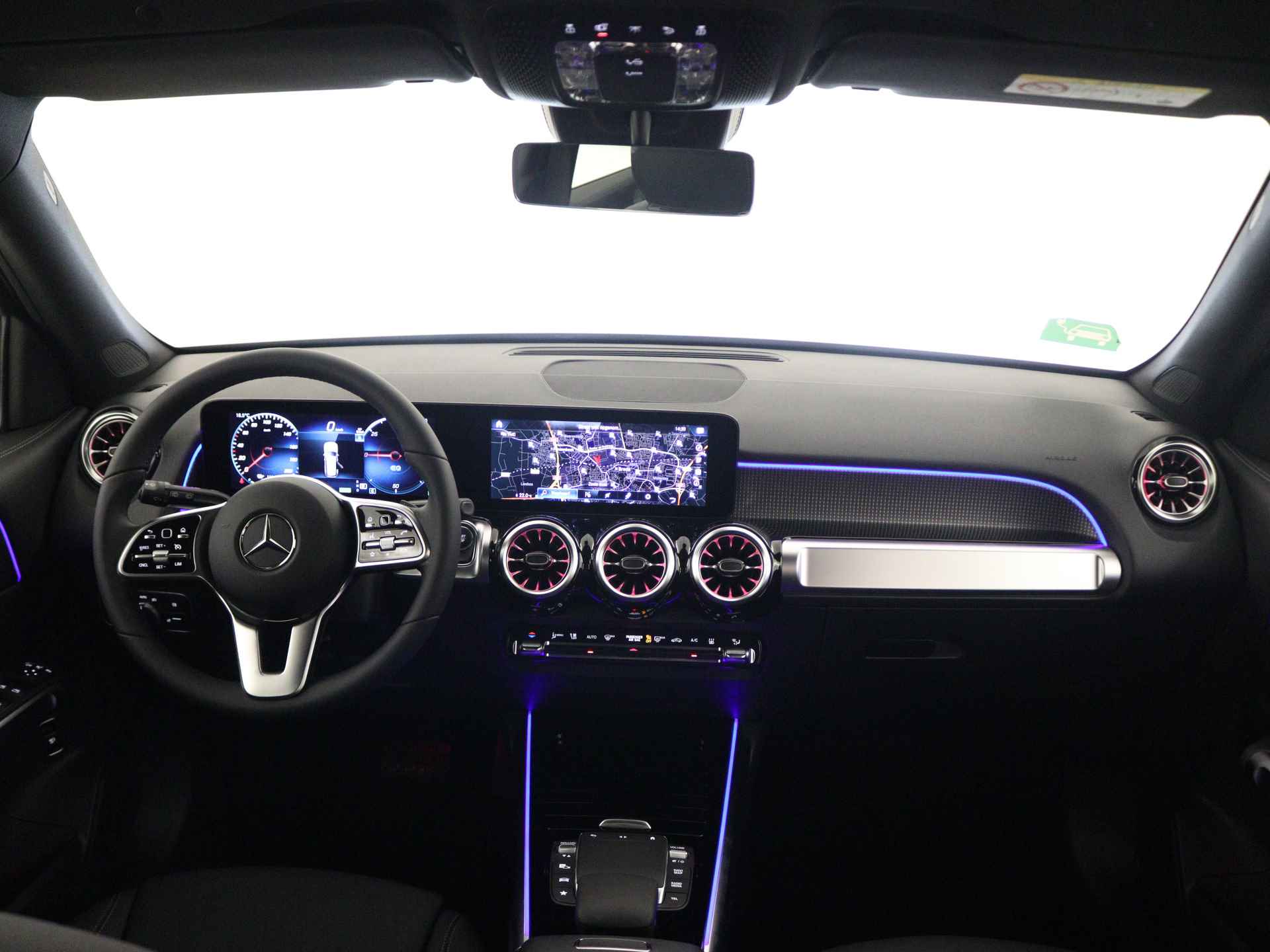 Mercedes-Benz EQB 250 Business Line 67 kWh | Advanced pakket | Dodehoekassistent | Sfeerverlichting | EASY PACK achterklep | Parkeerpakket met achteruitrijcamera | Stoelverwarming vooraan | - 5/37