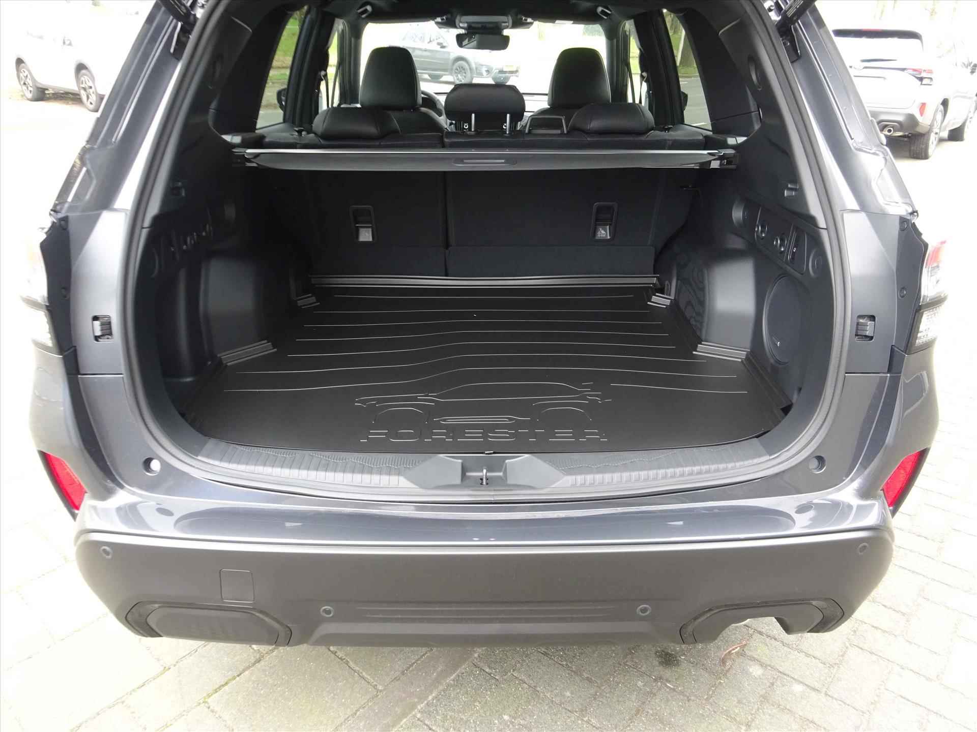 Subaru Forester Premium E-BOXER Magnetite Gray Metallic | Modeljaar 2025 | 8 jaar volledige garantie - 12/51