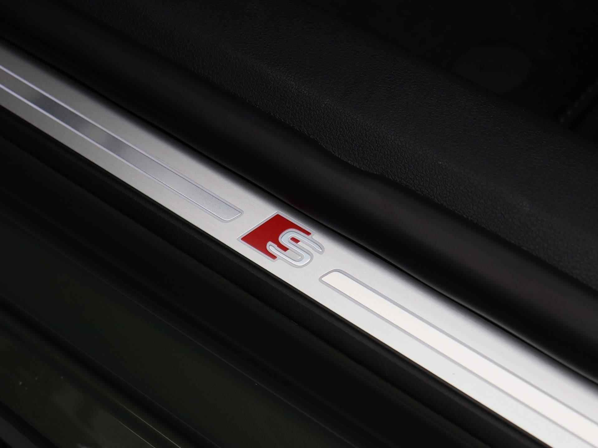 Audi A5 Sportback 40 TDI S edition quattro 204 PK | S-line exterieur | S-line interieur | Automaat | Navigatie | 360 Camera | Adaptive Cruise Control | Panoramadak | Head-up Display | Trekhaak | Stoelverwarming | Lichtmetalen velgen | Climate Control | Audi Sound System | Fabrieksgarantie | - 42/55