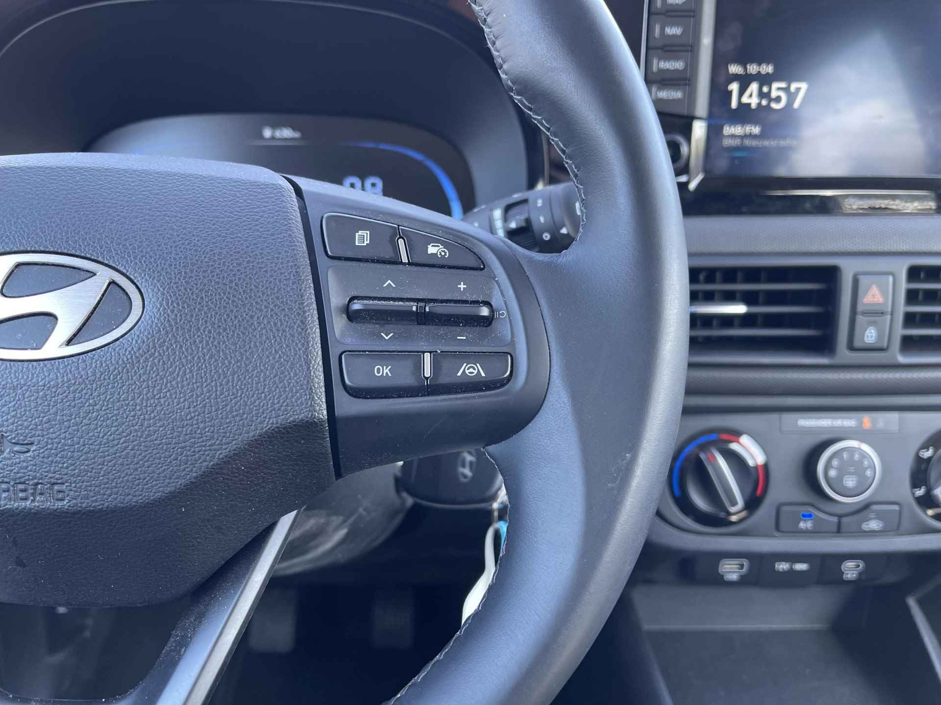 Hyundai i10 1.0 Comfort Smart *NIEUW MODEL* | Apple Carplay/Android Auto | Camera | Cruise Control | Airco | Bluetooth Tel. | DAB | Rijklaarprijs! - 15/25