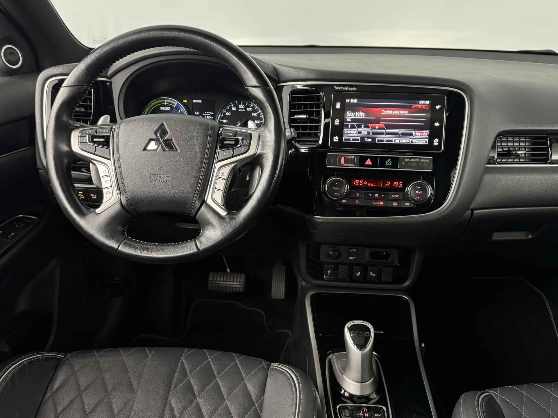 Mitsubishi Outlander 2.4 PHEV Instyle | Adaptieve Cruise Control | Sunroof | Leder | Trekhaak - 8/52