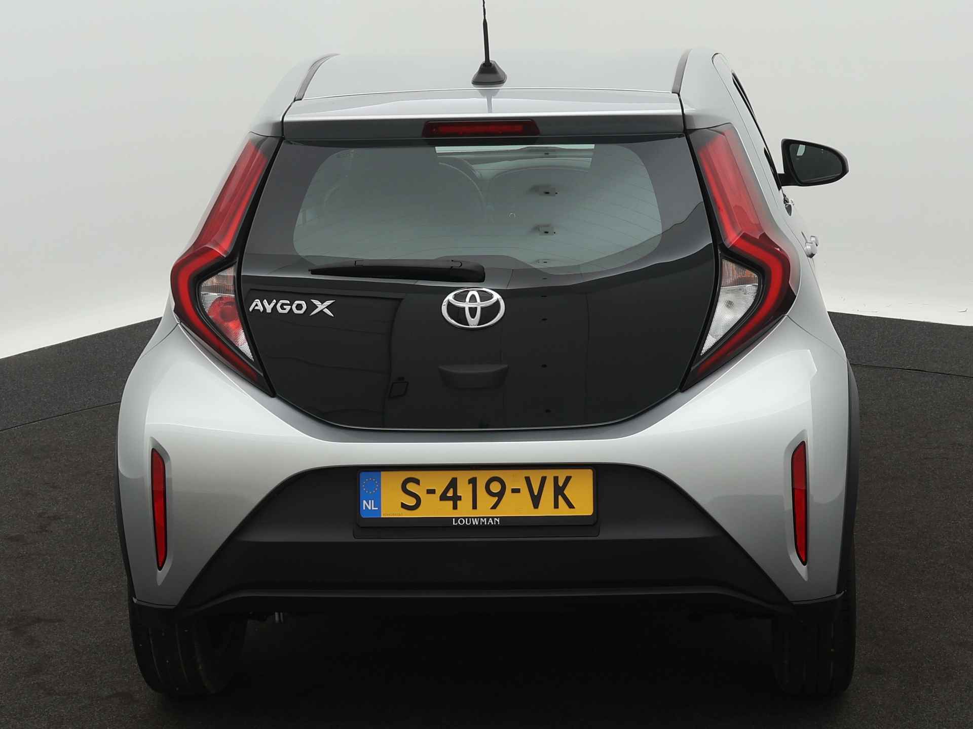 Toyota Aygo X 1.0 VVT-i MT play - 30/41