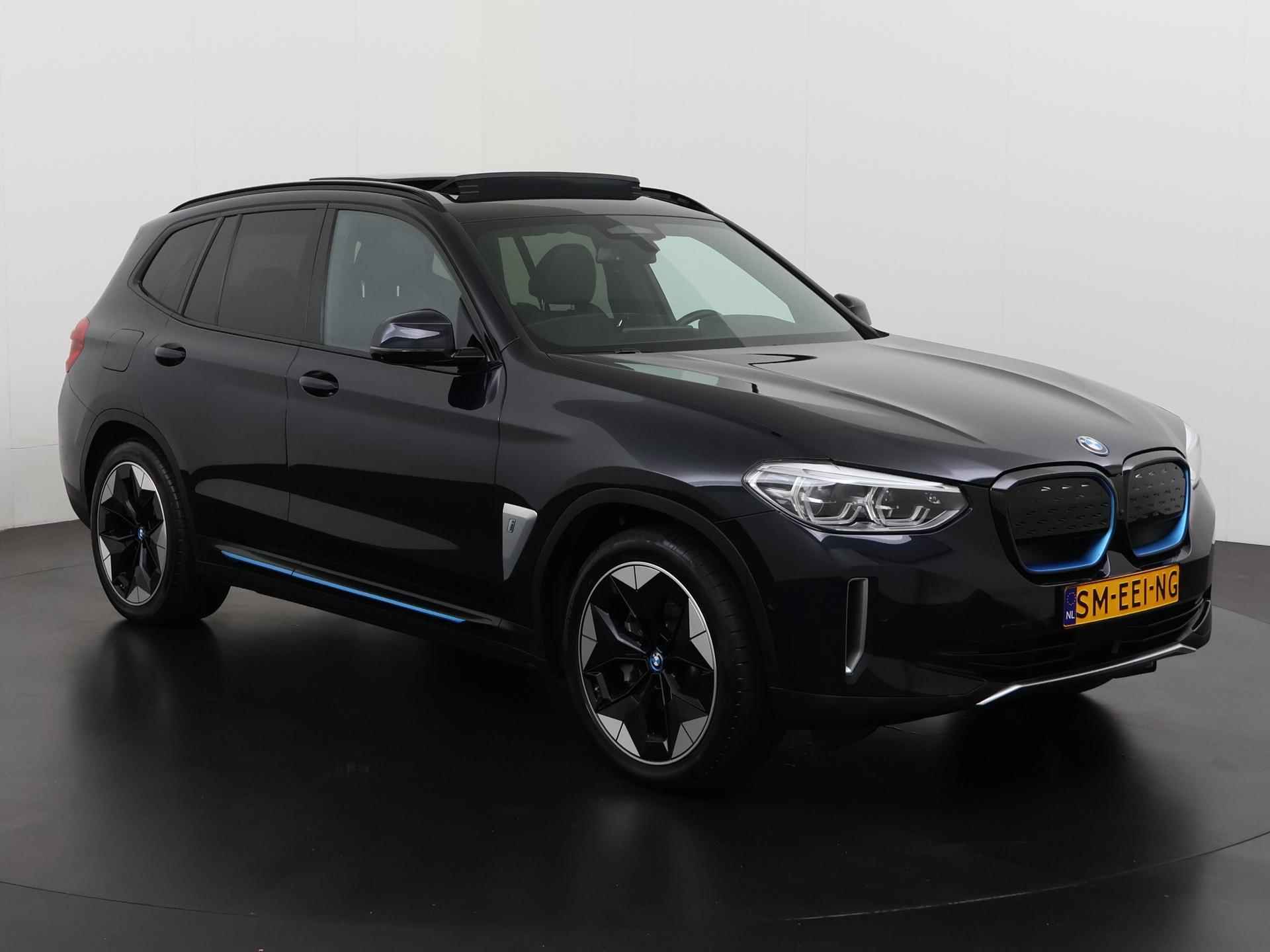 BMW iX3 High Executive 80 kWh Shadow | Trekhaak | Panoramadak | Harman/Kardon | Head-up | Zondag Open! - 30/49