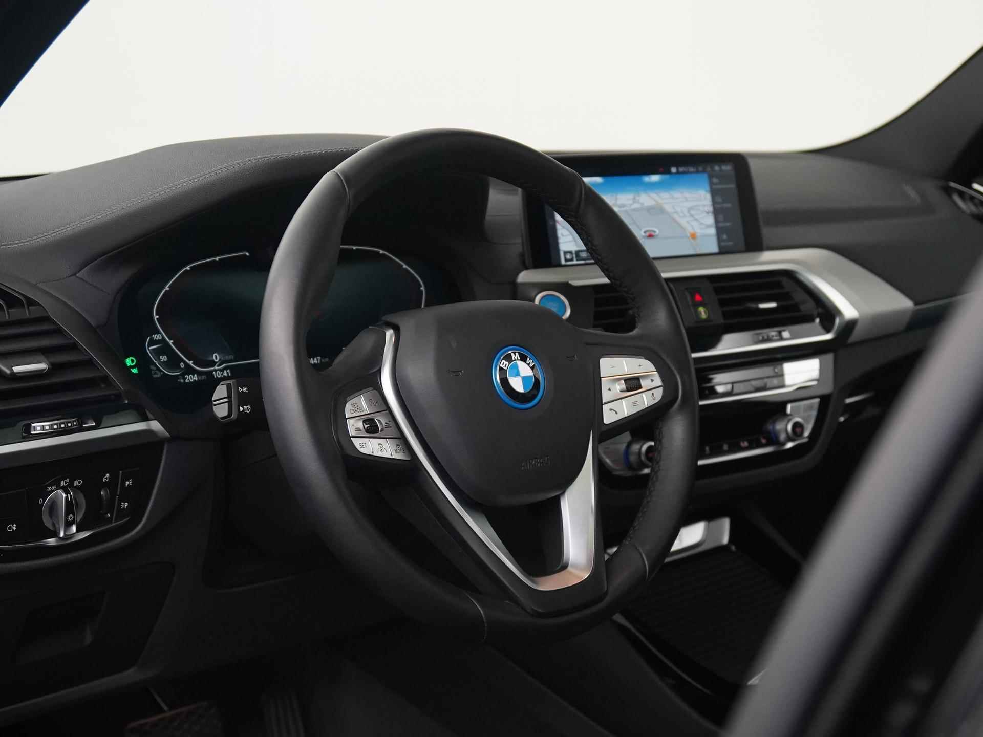 BMW iX3 High Executive 80 kWh Shadow | Trekhaak | Panoramadak | Harman/Kardon | Head-up | Zondag Open! - 42/49