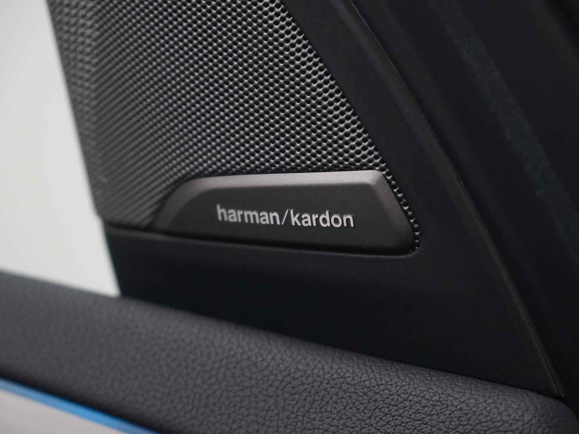 BMW iX3 High Executive 80 kWh Shadow | Trekhaak | Panoramadak | Harman/Kardon | Head-up | Zondag Open! - 43/49