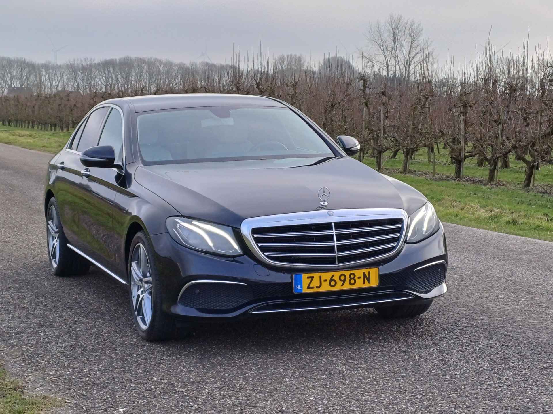 Mercedes-Benz E-Klasse 200 Prestige | Chique uitstraling ! | Hout interieur | 19 "AMG | SFEER | LED - 6/48