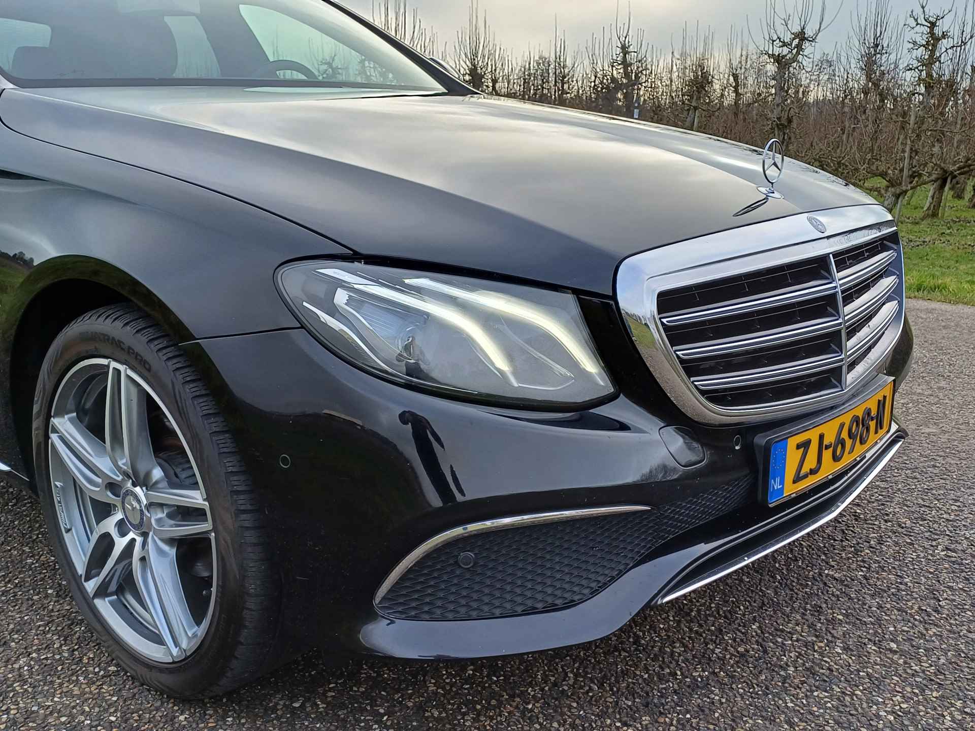 Mercedes-Benz E-Klasse 200 Prestige | Chique uitstraling ! | Hout interieur | 19 "AMG | SFEER | LED - 19/48