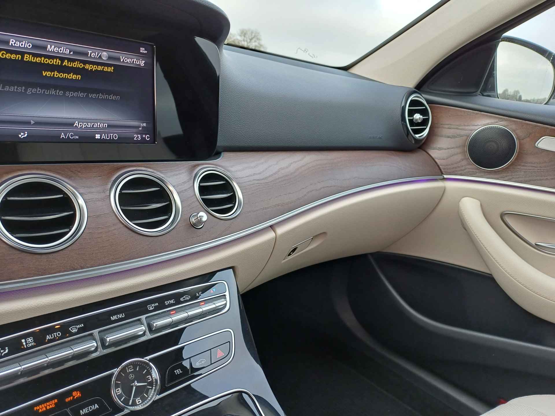 Mercedes-Benz E-Klasse 200 Prestige | Chique uitstraling ! | Hout interieur | 19 "AMG | SFEER | LED - 41/48