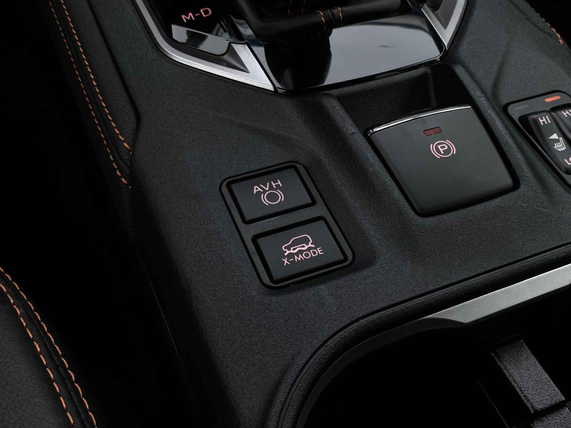 Subaru XV 2.0i e-BOXER Premium | Cruise Control adaptief | Navigatie | Camera | Stoelverwarming | Lederen Bekleding | Schuif/Kantel Dak | Parkeer Assistentie | - 37/44