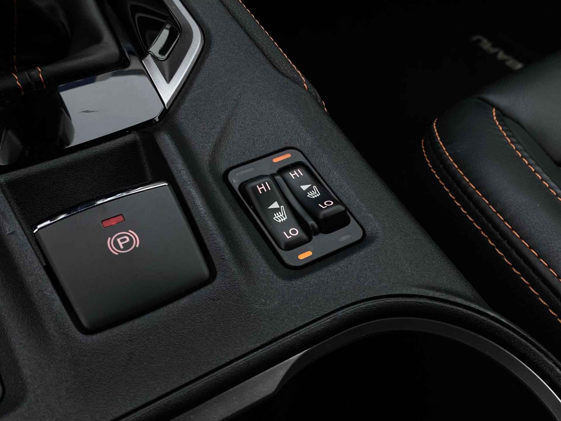 Subaru XV 2.0i e-BOXER Premium | Cruise Control adaptief | Navigatie | Camera | Stoelverwarming | Lederen Bekleding | Schuif/Kantel Dak | Parkeer Assistentie | - 38/44