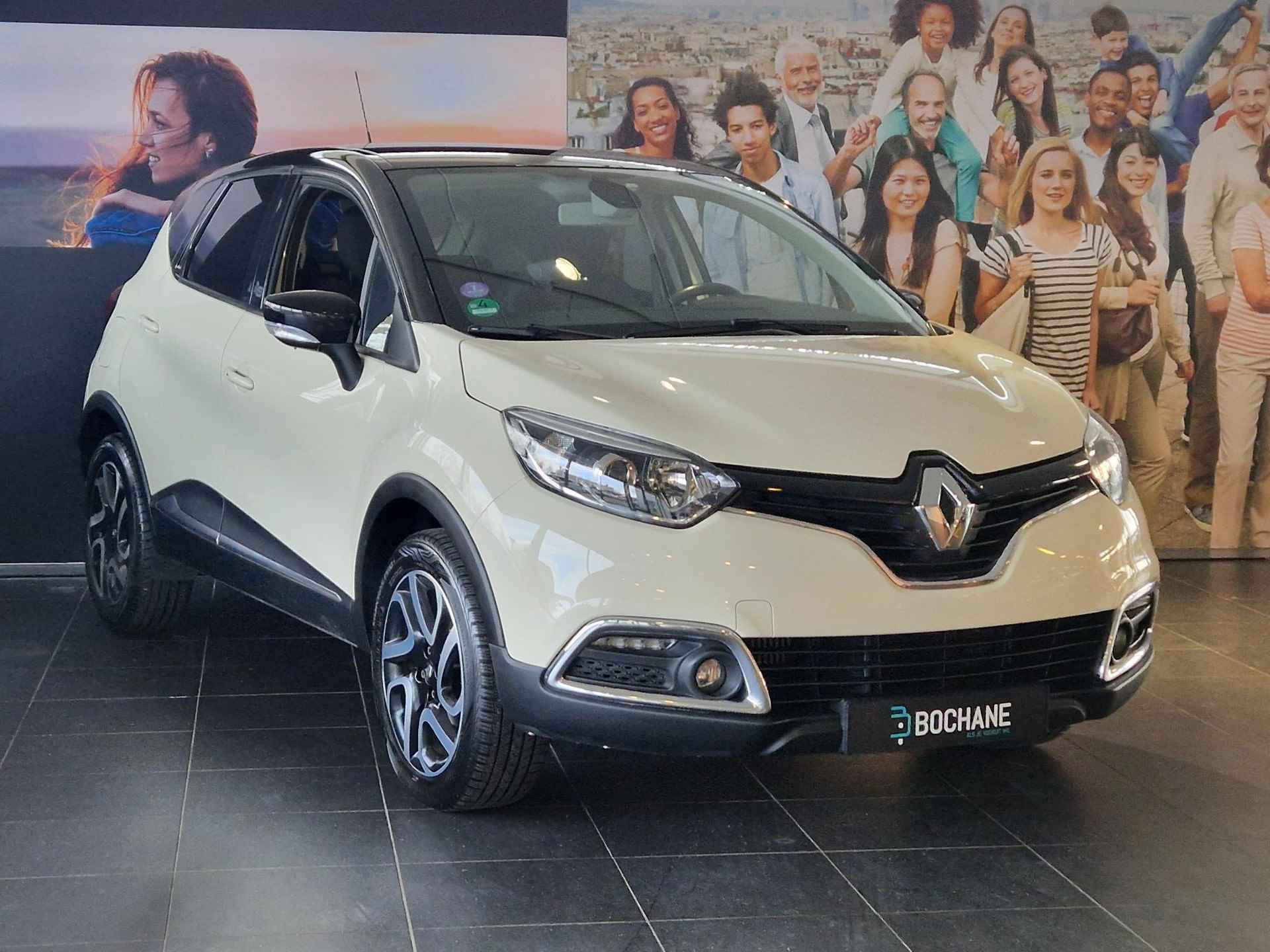 Renault Captur 0.9 TCe Dynamique NAVIGATIE | TREKHAAK | ACHTERUITRIJCAMERA | PARKEERSENSOREN ACHTER - 4/25