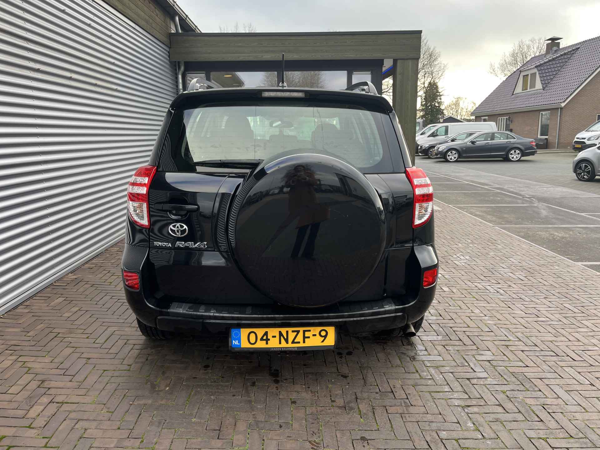 Toyota RAV4 2.0 VVTi Comfort 2WD - 5/19