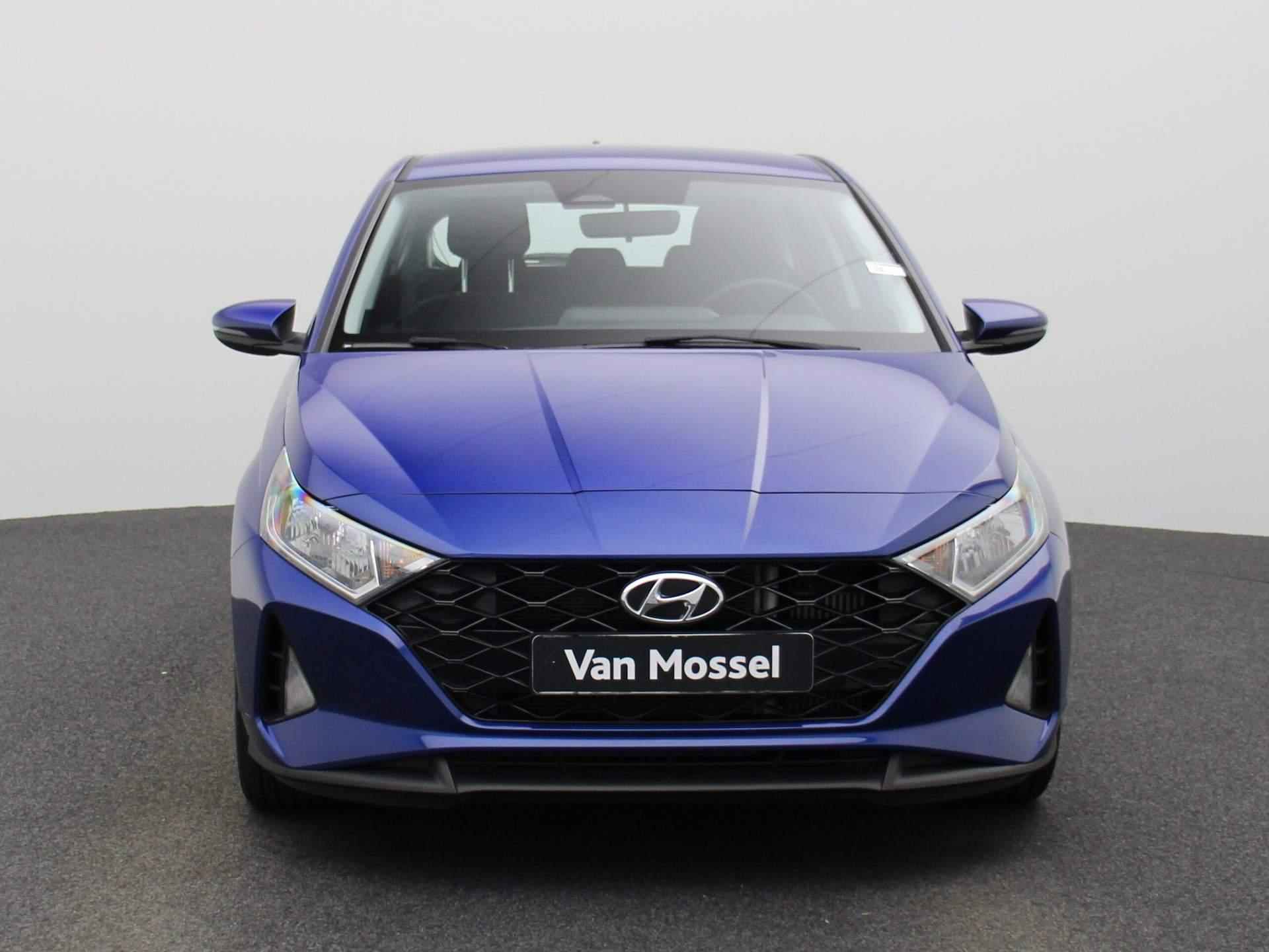 Hyundai i20 1.0 T-GDI Comfort | Airco | Navigatie | Lichtmetalen Velgen | Parkeersensoren | Apple Carplay/Android Auto | Keyless | Dodehoekdetectie | - 3/44