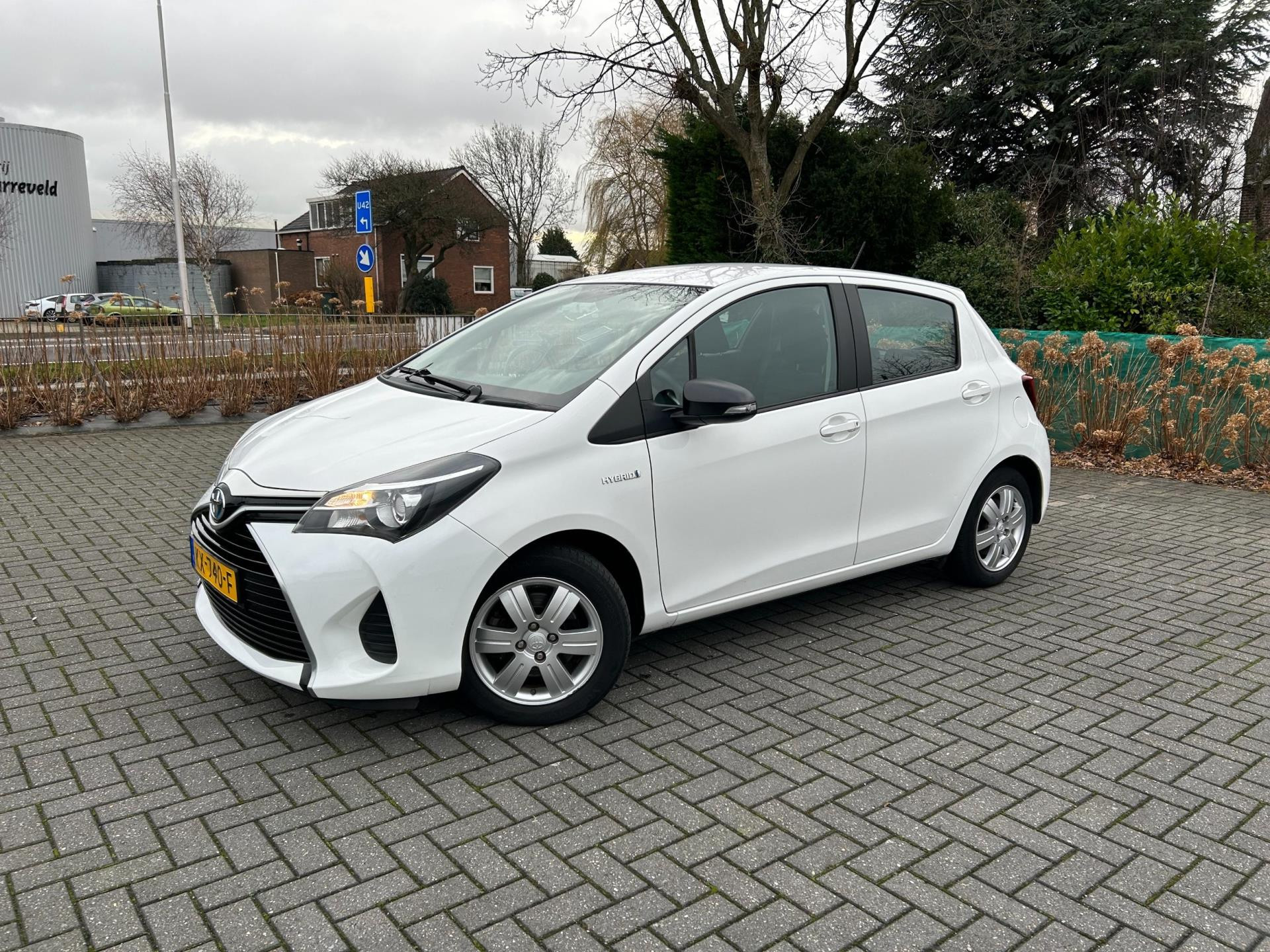 Toyota Yaris 1.5 Hybrid Now | automaat | airco | stoelverwarming | bij viaBOVAG.nl