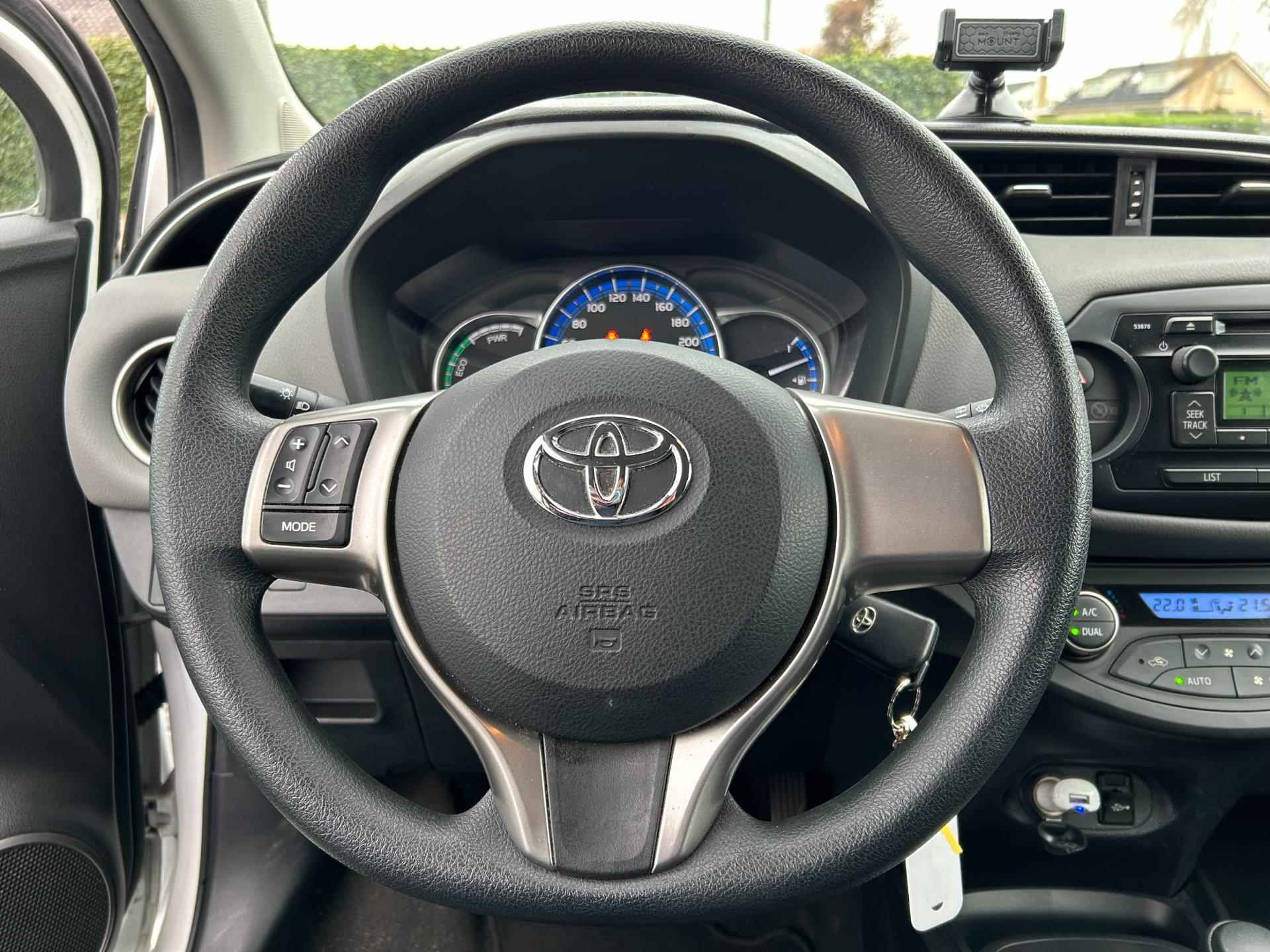 Toyota Yaris 1.5 Hybrid Now | automaat | airco | stoelverwarming | - 6/19