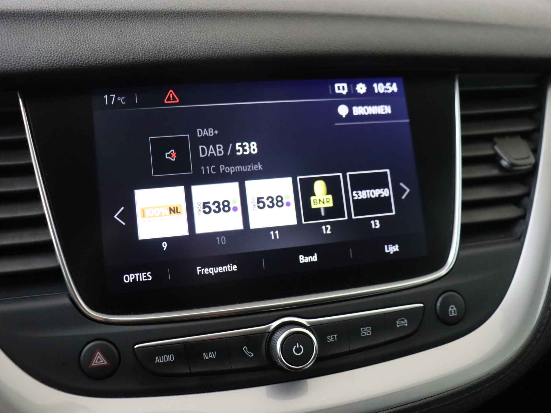 Opel Grandland X 1.2 Turbo 120 Jaar Edition Automaat | Navigatie by App | Climate Control - 15/31