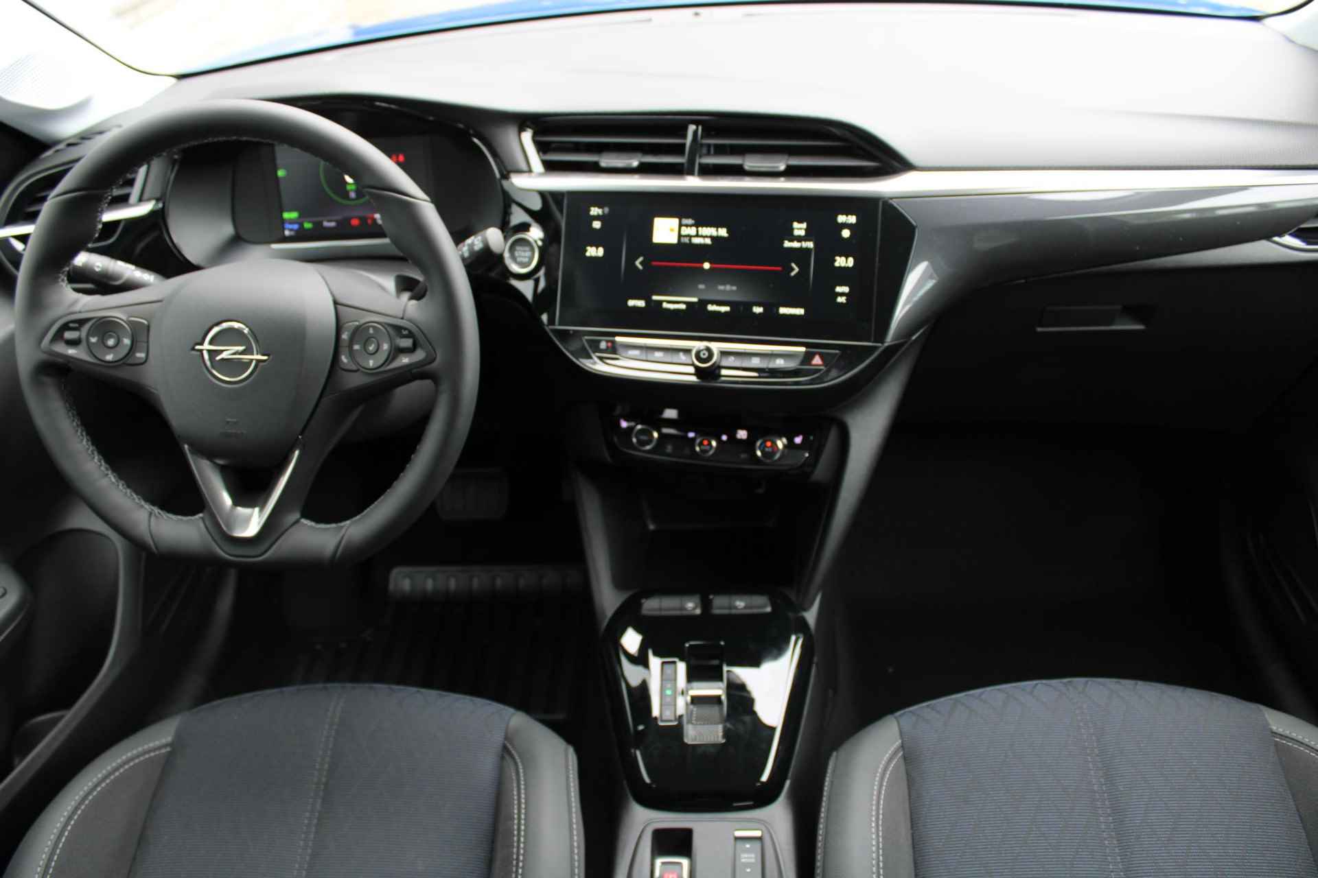 Opel Corsa-e Level 3 50 kWh *Premium pakket*Navi*Apple Carplay/Android Auto*Bluetooth*Camera - 10/33