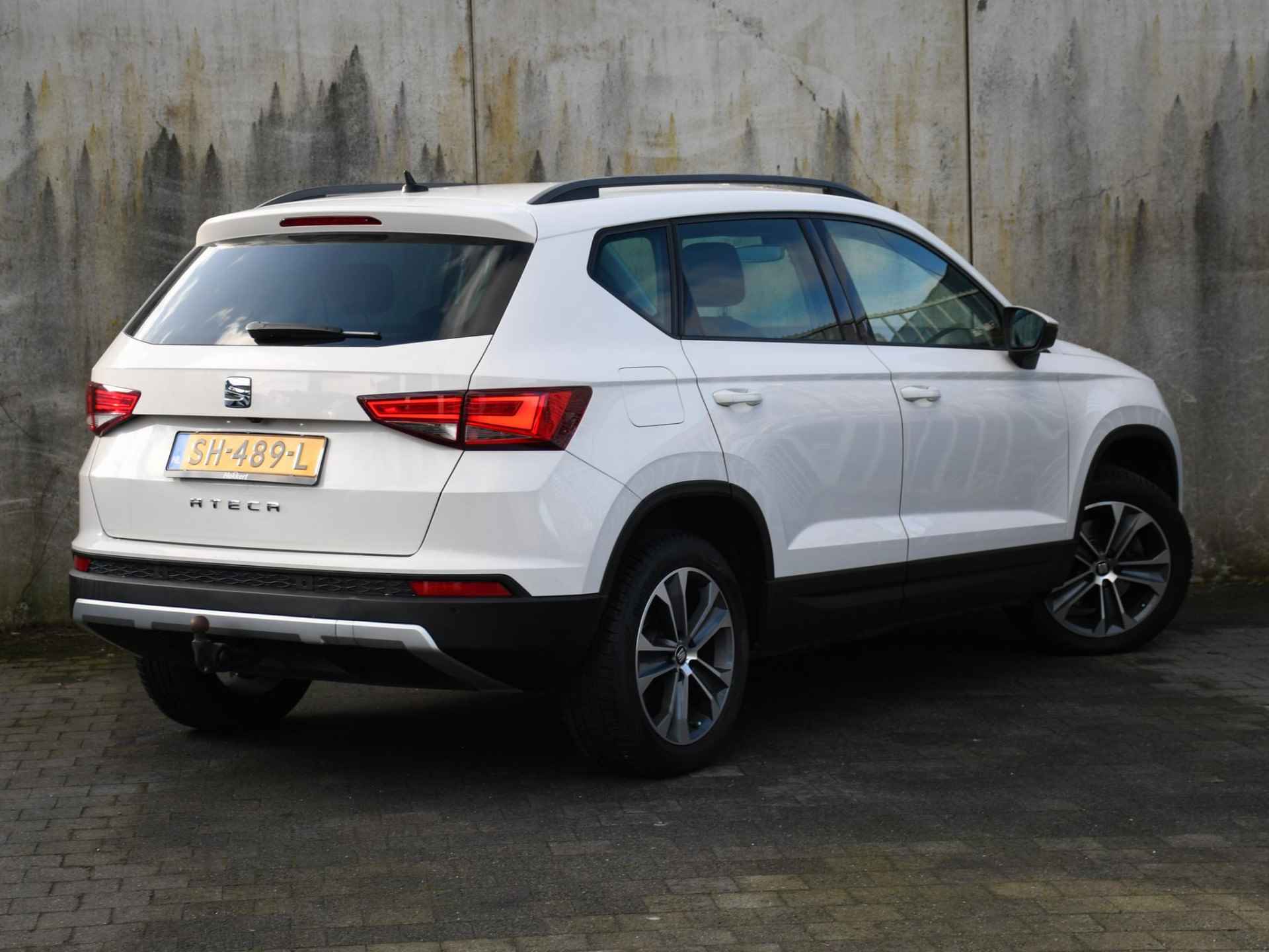 SEAT Ateca Style 1.4 EcoTSI 150pk TREKHAAK | HALF LEDER/ALCANTARA | 17''LM | CRUISE.C | PDC + CAM. | NAVI - 4/31