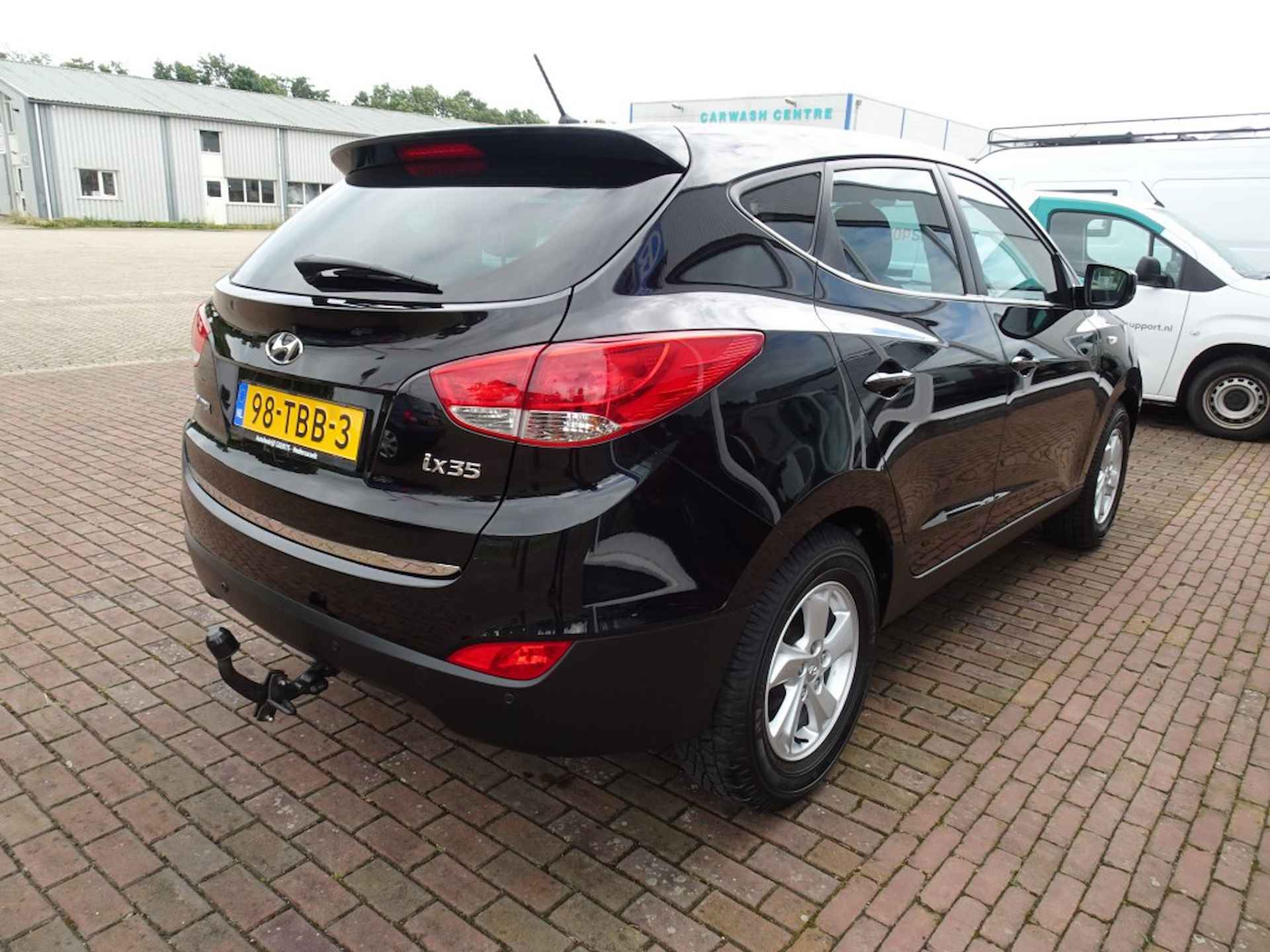 HYUNDAI Ix35 2.0I Dynamic Automaat Trekhaak/Clima/Cruise/PDC - 19/24