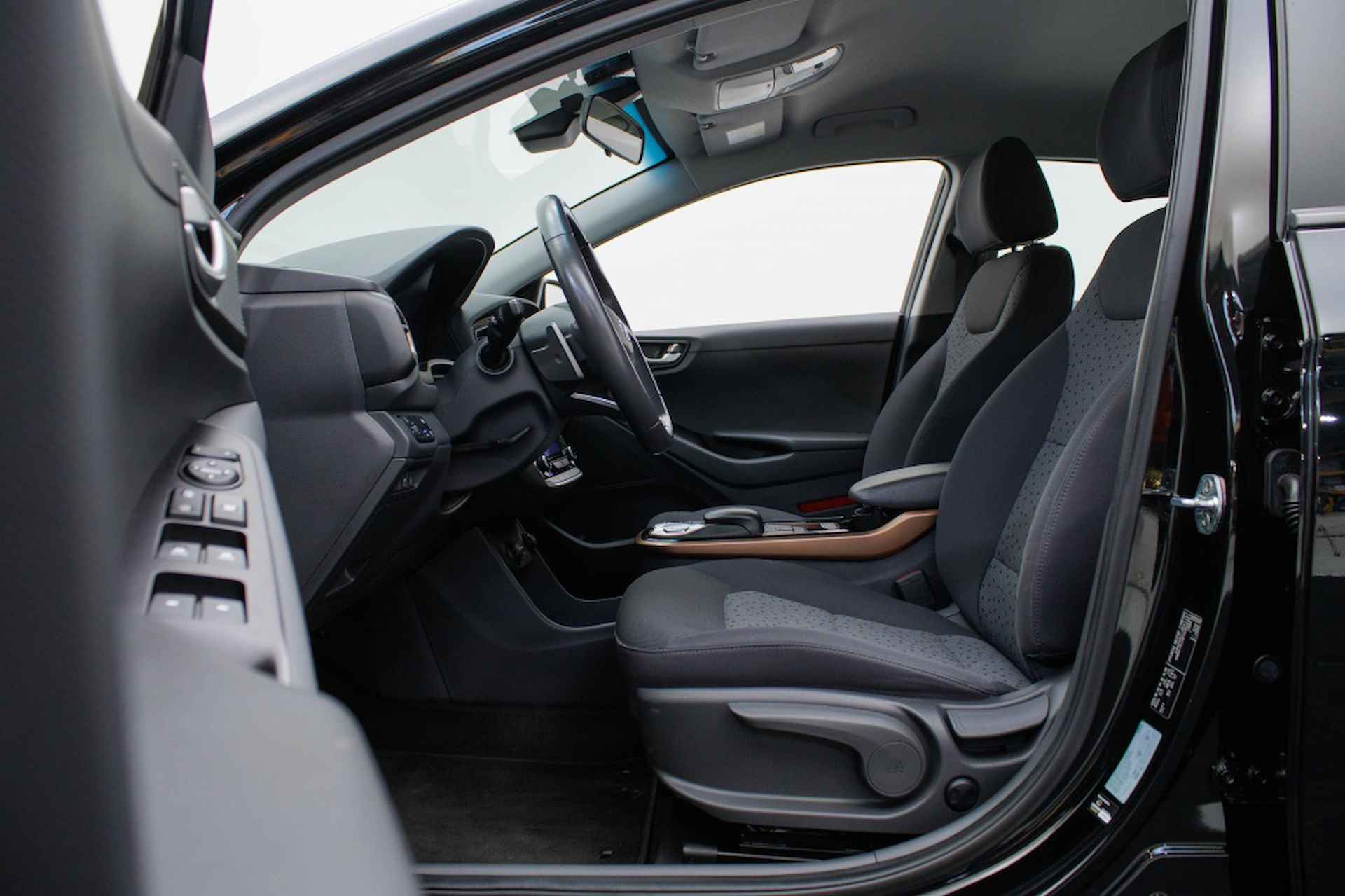 Hyundai IONIQ Comfort EV | Navigatie | All-seasons - 15/52