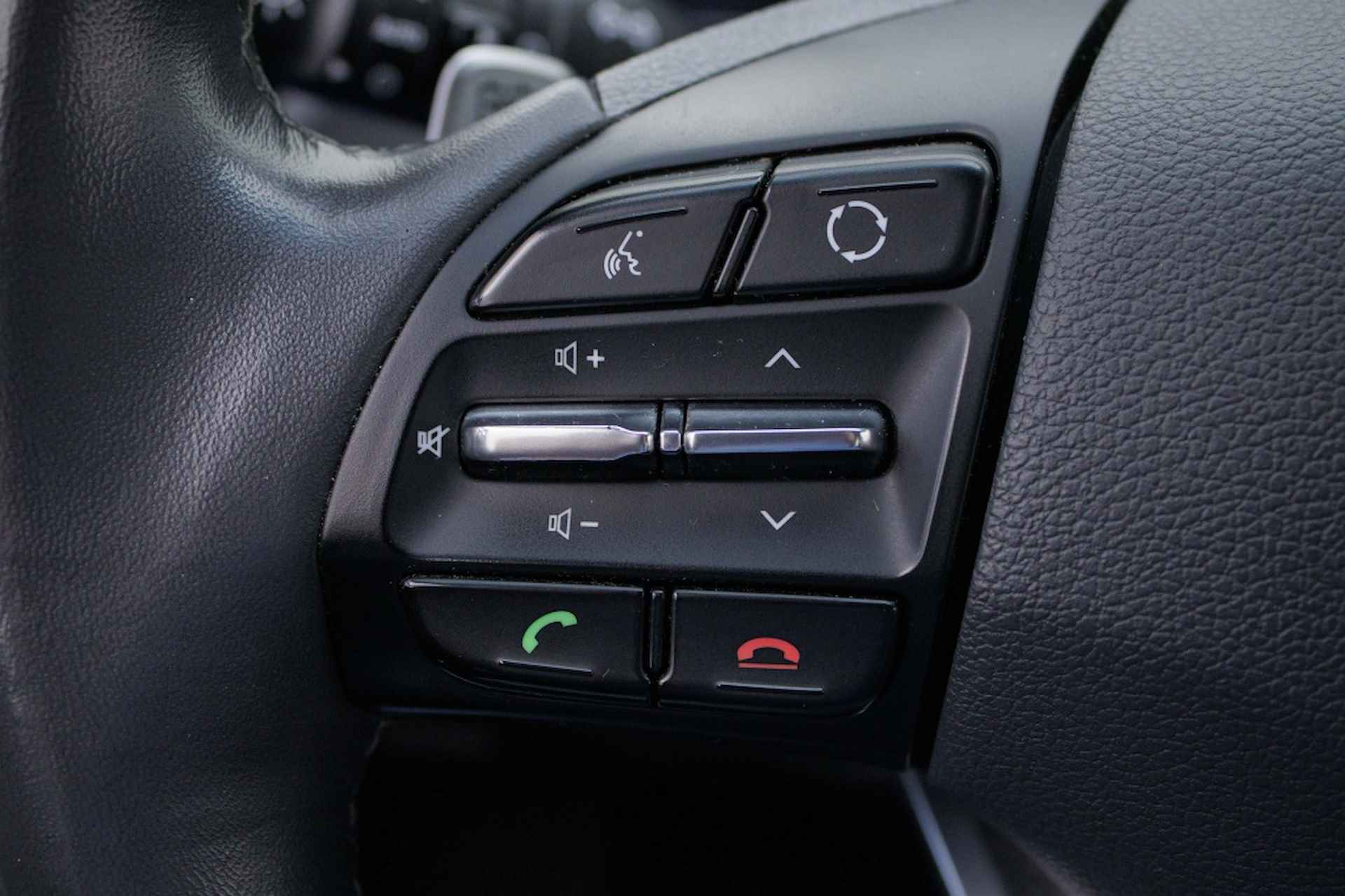 Hyundai IONIQ Comfort EV | Navigatie | All-seasons - 25/52