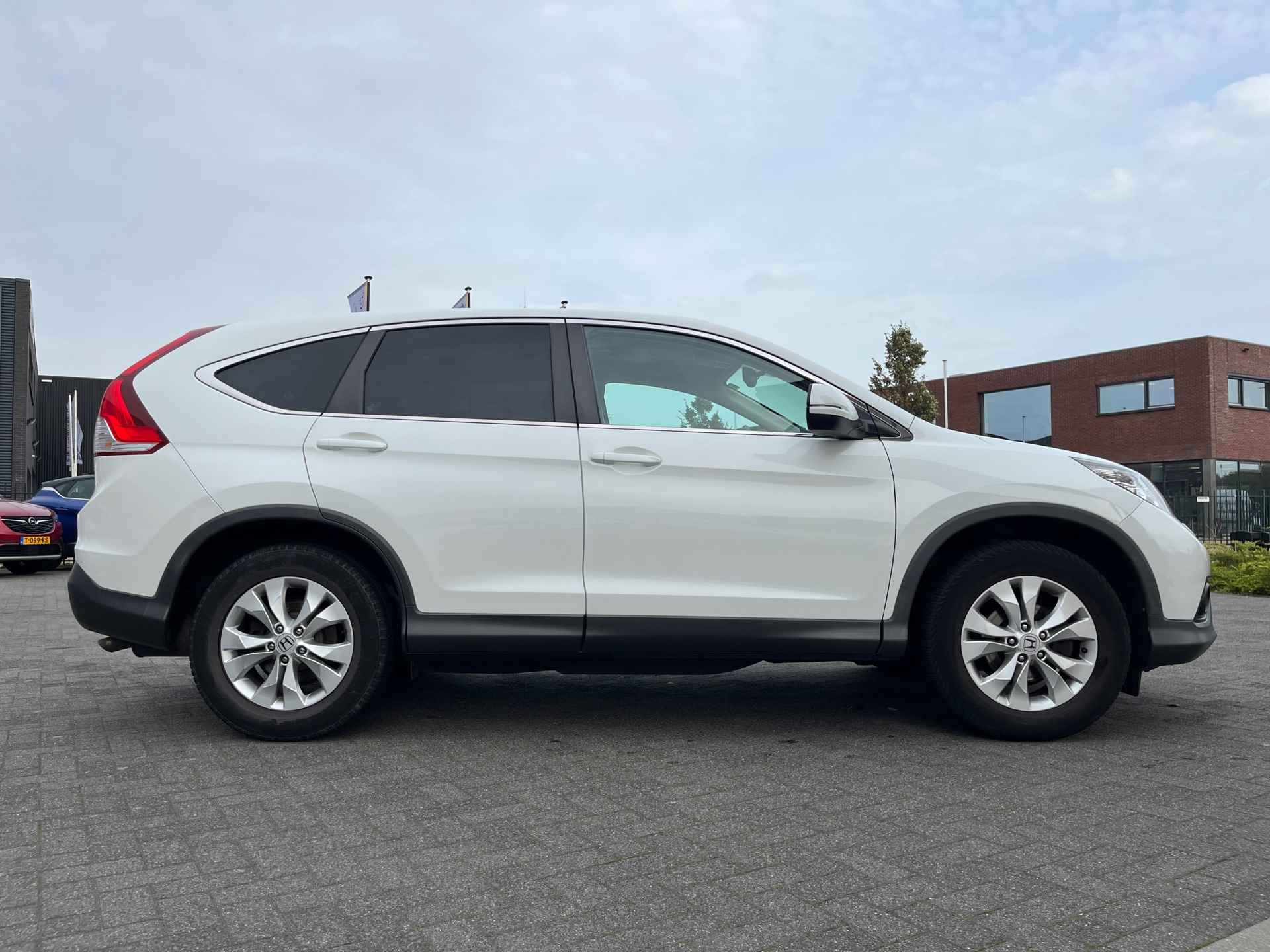 Honda CR-V 2.0 Elegance|Camera|Afn Trekhaak|PDC v+a|Cruise Control|Stoelverwarming - 8/33