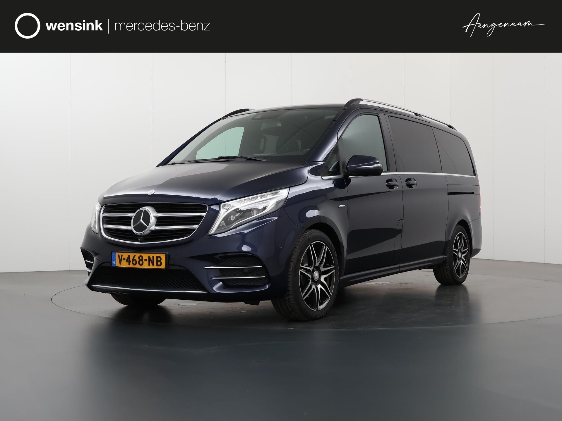 Mercedes-Benz V-klasse 250d Avantgarde Edition L2 | Dubbele Cabine | AMG | 360° Camera | Distronic | Stoelverwarming | Navigatie | 2500 KG Trekhaak | Dodehoekdetectie | bij viaBOVAG.nl