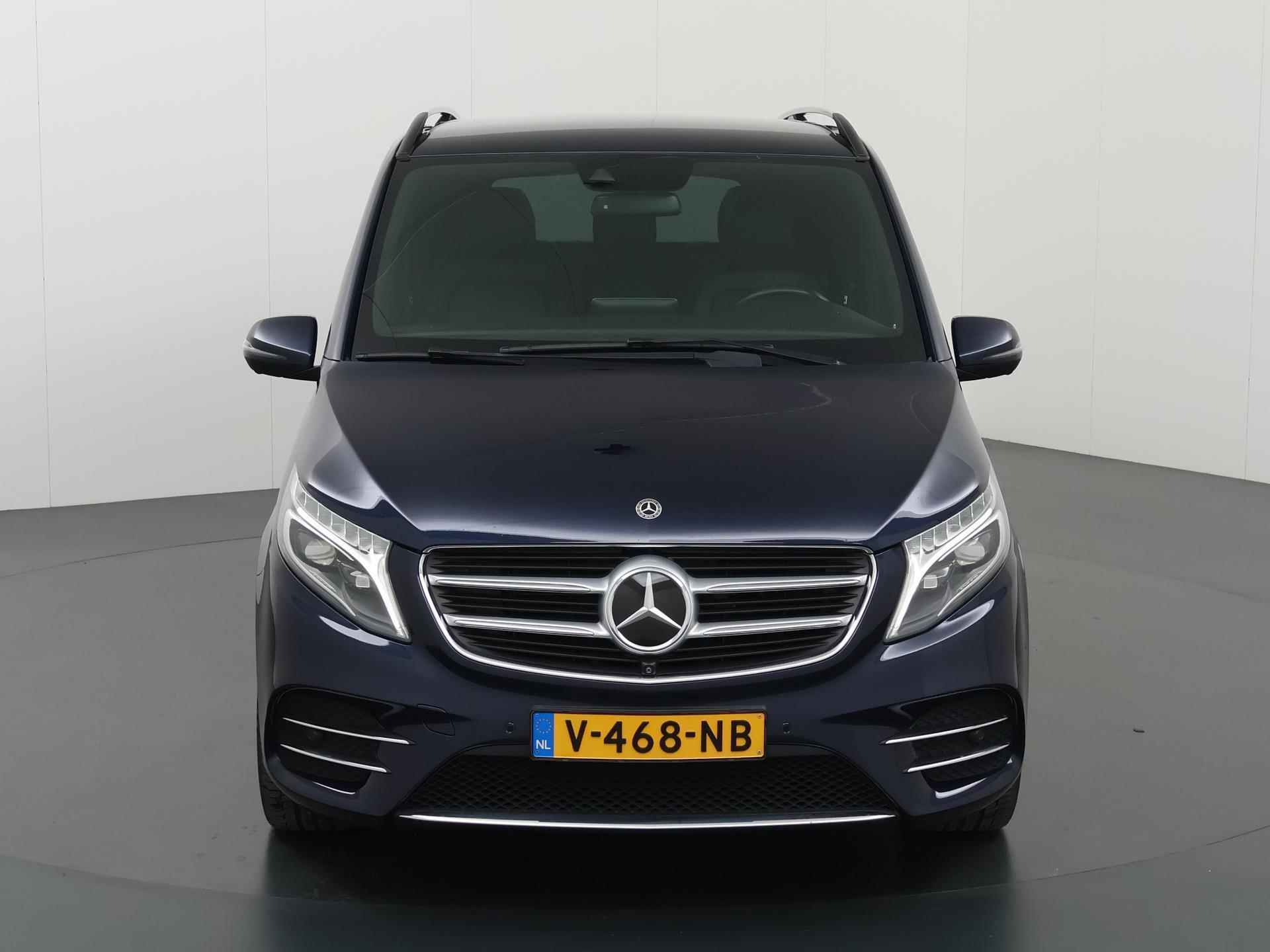 Mercedes-Benz V-klasse 250d Avantgarde Edition L2 | Dubbele Cabine | AMG | 360° Camera | Distronic | Stoelverwarming | Navigatie | 2500 KG Trekhaak | Dodehoekdetectie | - 4/44