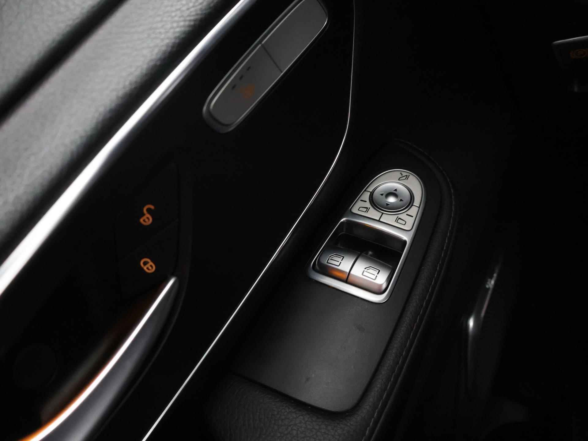 Mercedes-Benz V-klasse 250d Avantgarde Edition L2 | Dubbele Cabine | AMG | 360° Camera | Distronic | Stoelverwarming | Navigatie | 2500 KG Trekhaak | Dodehoekdetectie | - 33/44