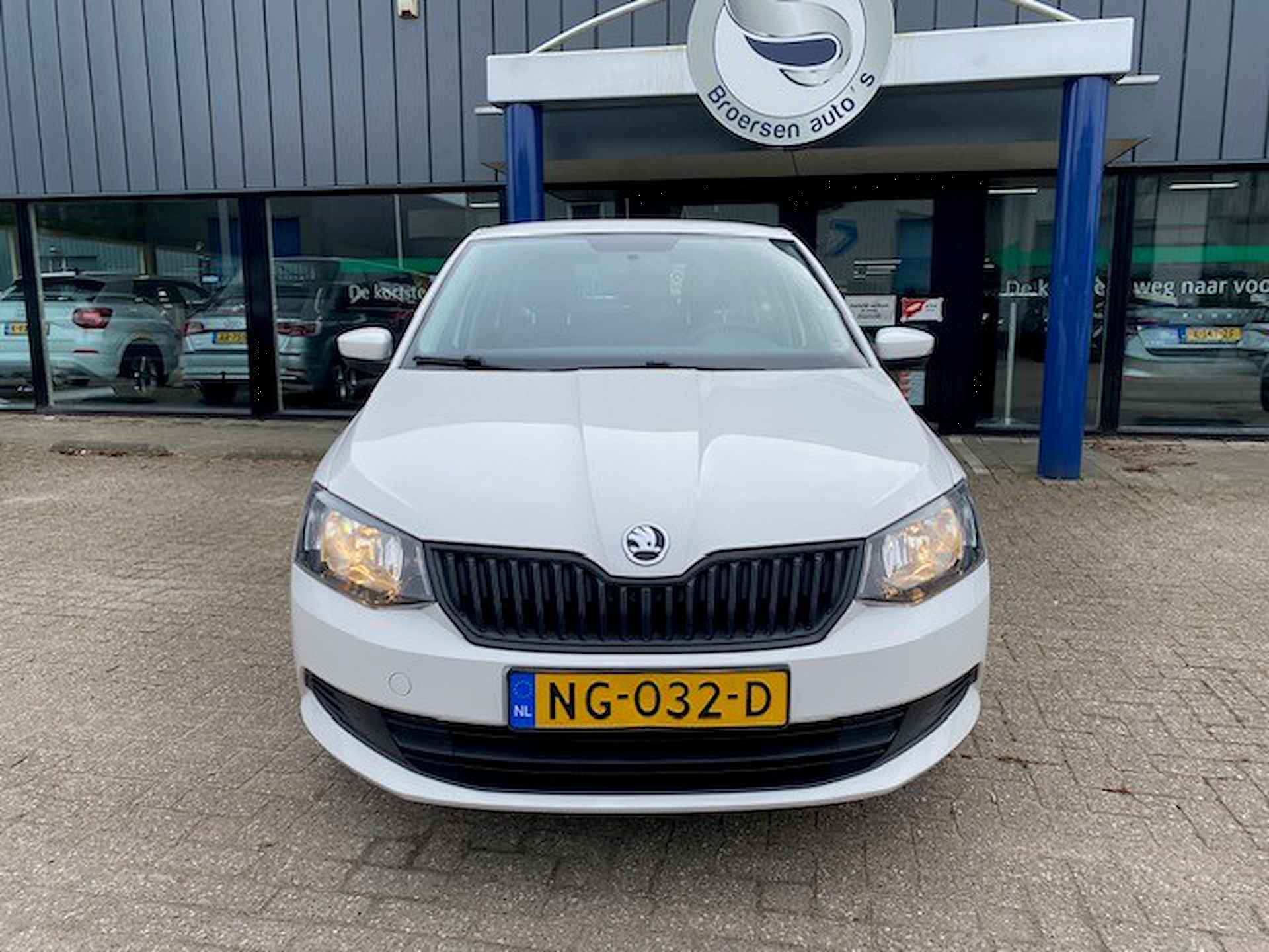 SKODA Fabia 1.2 TSI 110pk DSG-7 Active met Elektr. ramen, Airco en AUX - 2/35