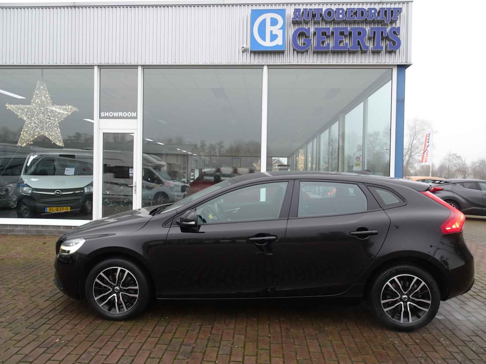 VOLVO V40 2.0 T2 Momentum LED/Navi/PDC/Stoelverwarming - 5/21