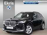 BMW iX1 xDrive30 Hoogglans Shadow Line / Trekhaak | Showroom Sale