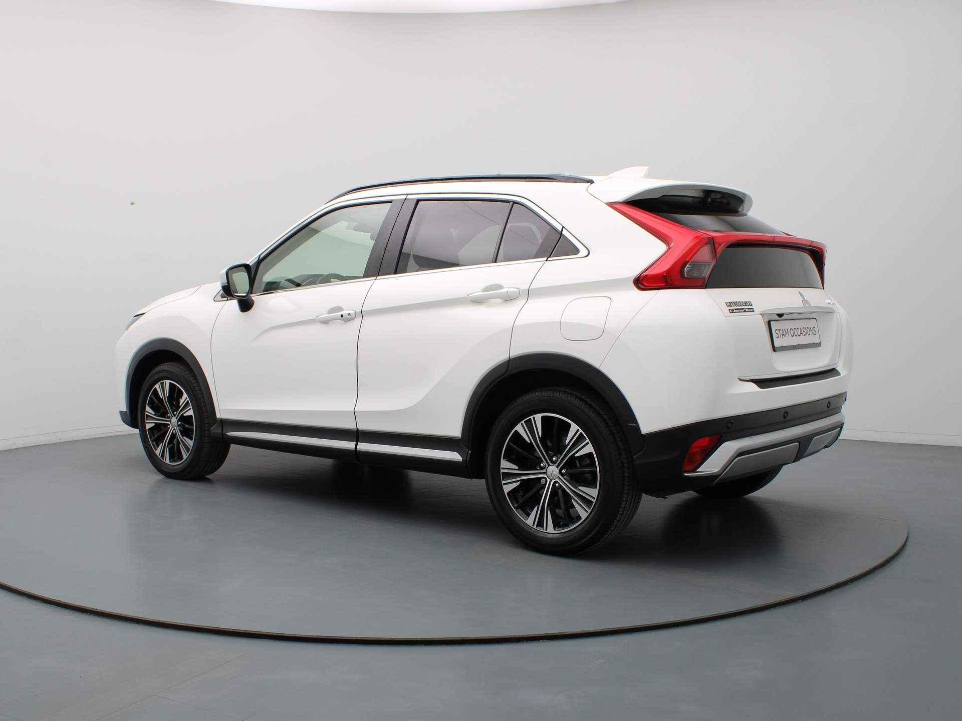 Mitsubishi Eclipse Cross 164pk DI-T First Edition 360° Camera | Climate | Leder | HUD | Parksens. | Stoelverw. - 2/41