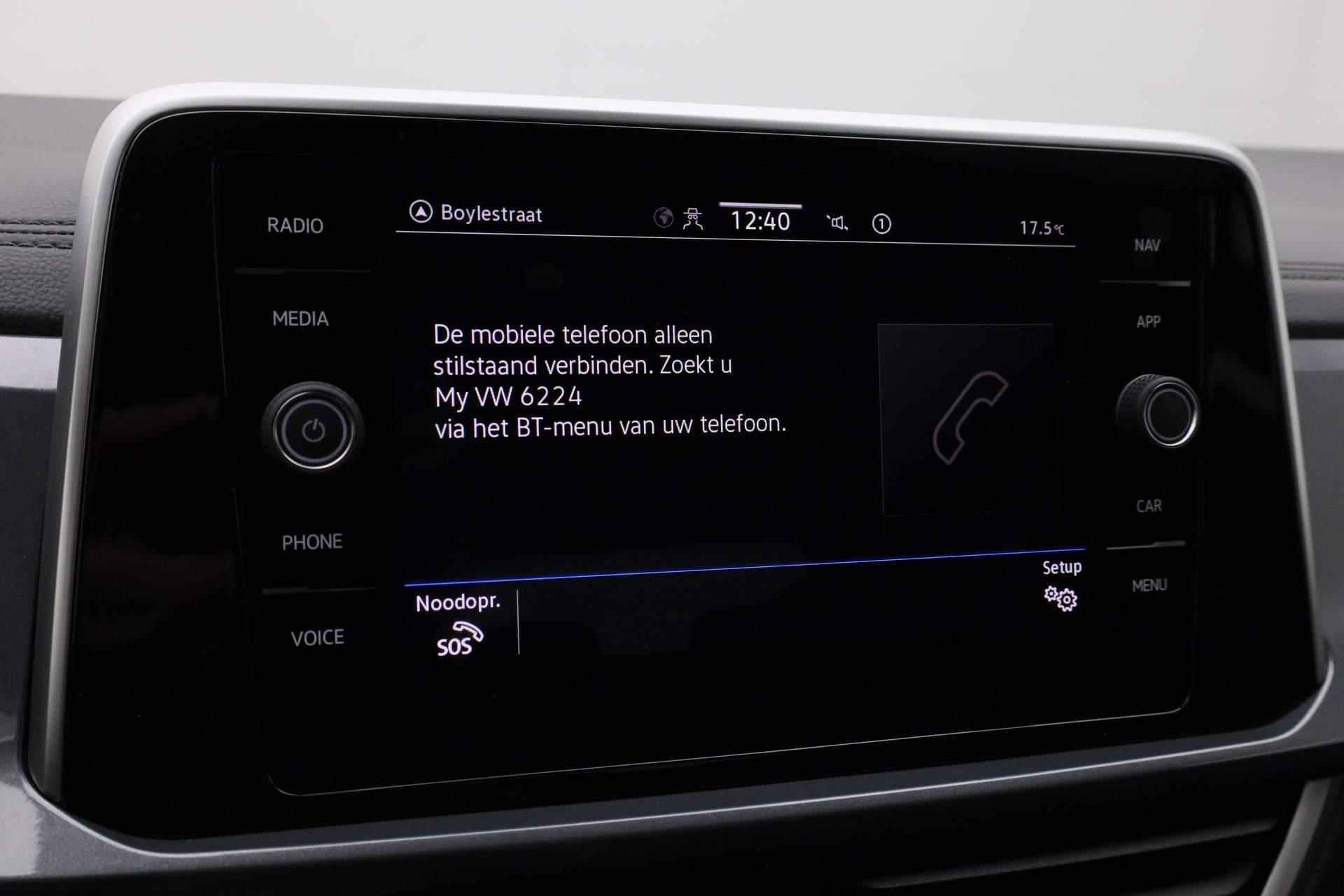 Volkswagen T-Roc 1.0 TSI 110PK Style | Navi | Stoelverwarming | Parkeersensoren voor/achter 17 inch - 27/38