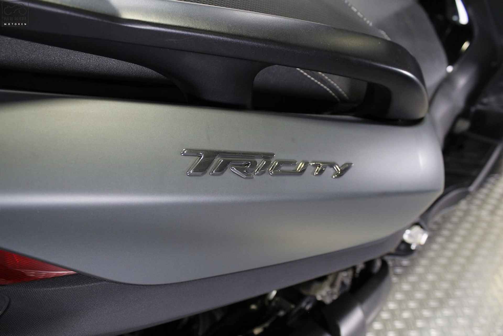 Yamaha Tricity 300 - 11/16