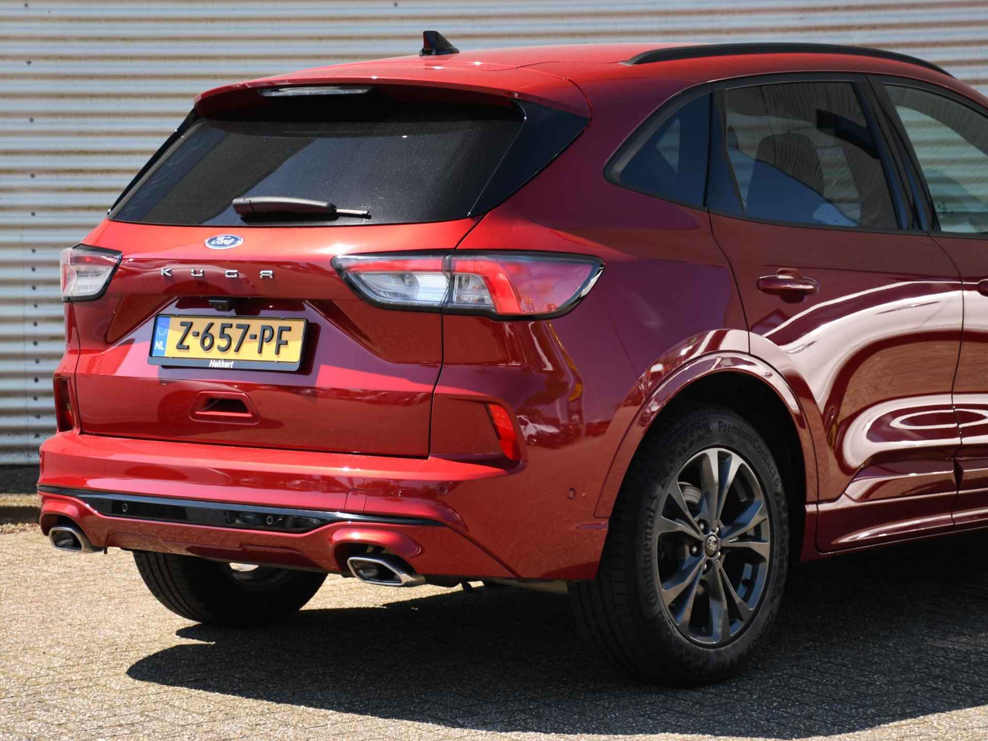 Ford Kuga ST-Line X 1.5 EcoBoost 150pk ADAPT. CRUISE | WINTER PACK | 18''LM | HUD | B&O | DAB | PDC + CAM. V&A - 5/40