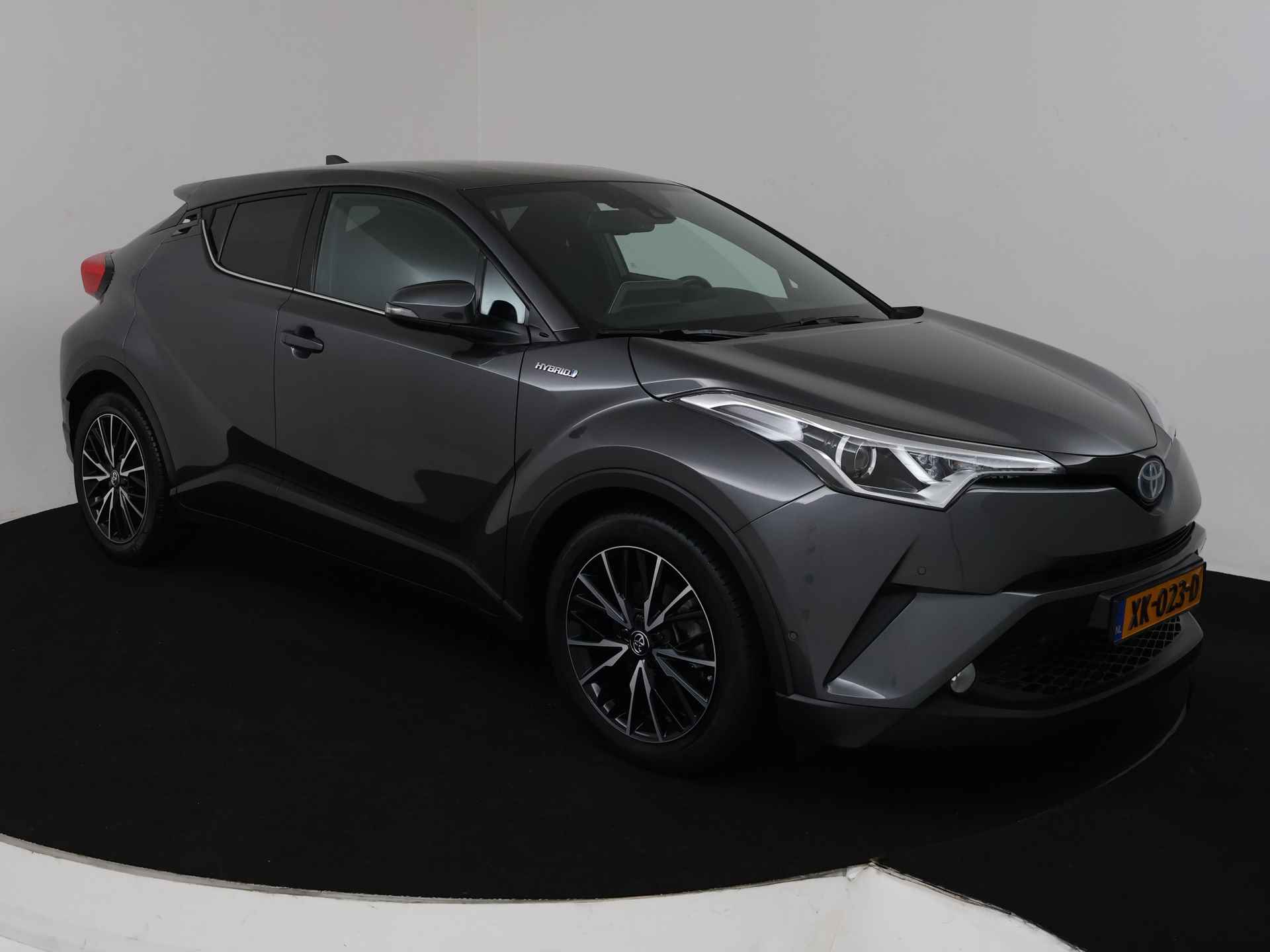 Toyota C-HR 1.8 Hybrid Style Limited | Navigatie | LM velgen | Trekhaak | Camera | Cruise Control Adaptief | - 27/39