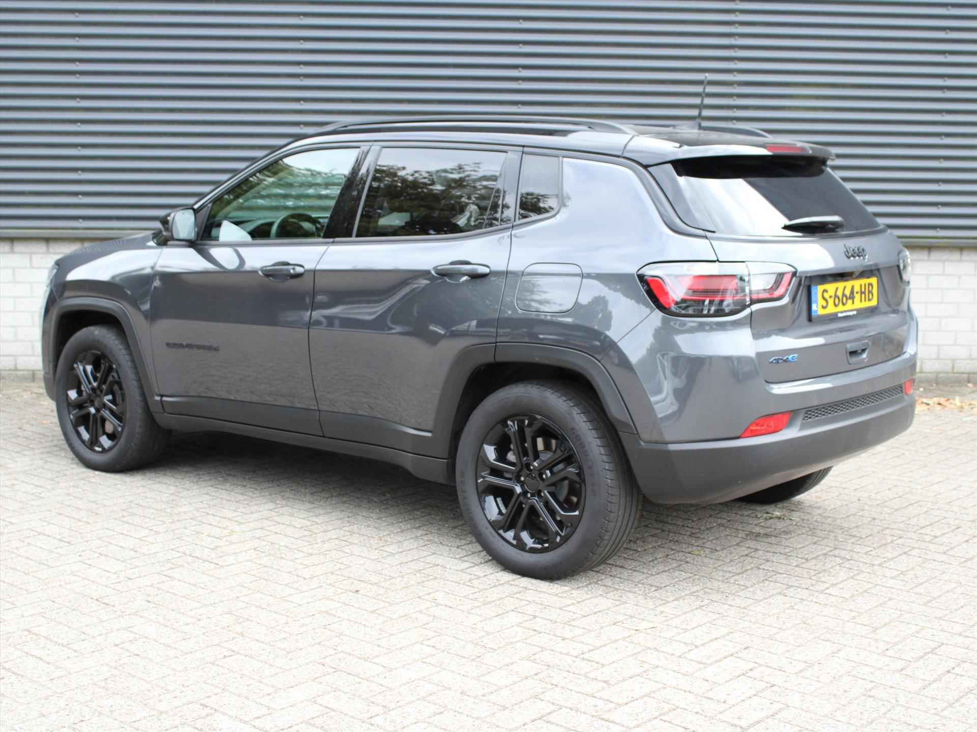 Jeep Compass 1.3T 4XE 240pk EAWD Upland | Automaat | Navigatie | Adaptive Cruise Control | Camera | Winter Pack | - 9/37