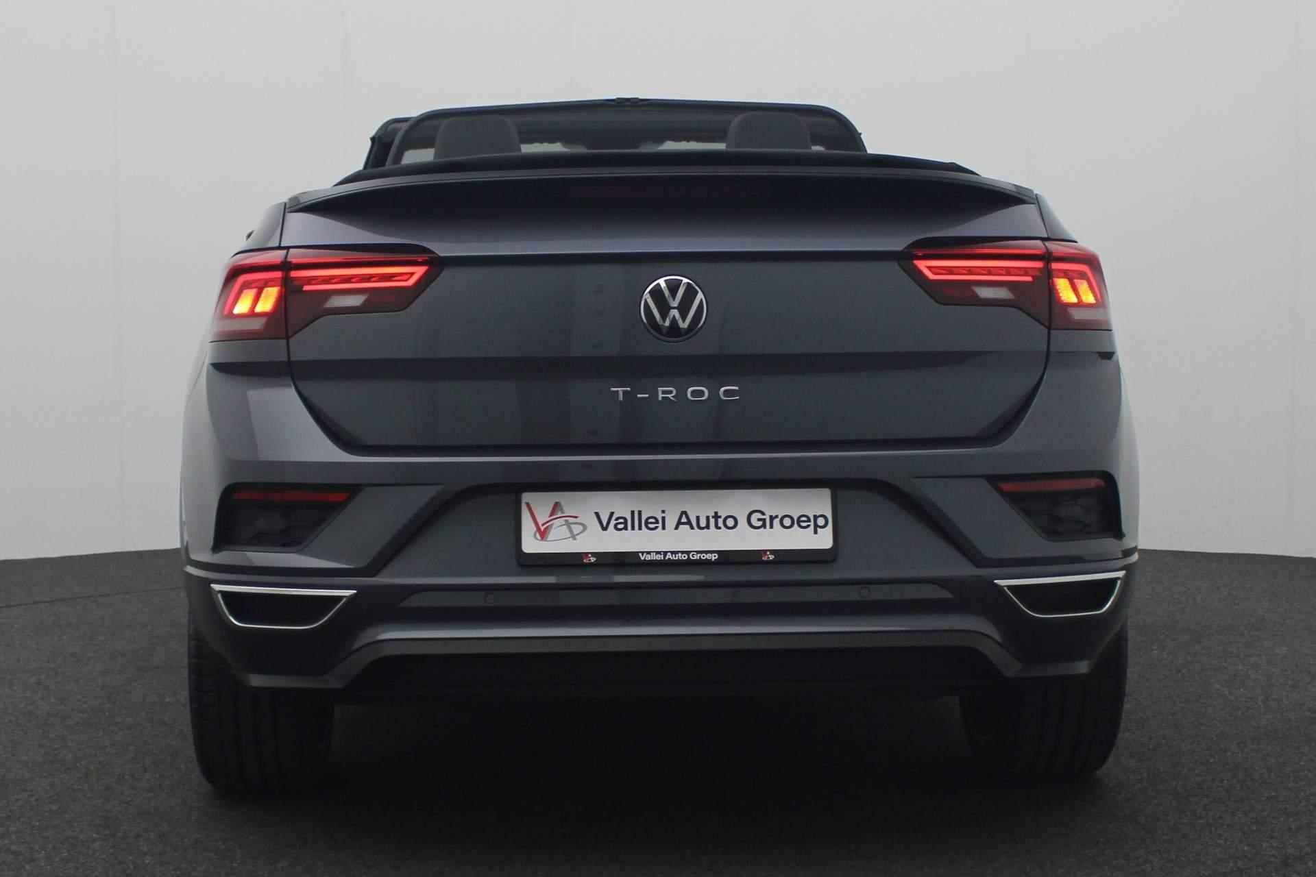 Volkswagen T-Roc Cabrio 1.5 TSI 150PK DSG R-Line Black Style | Keyless | Navi | Camera | BEATS | Full LED | 19 inch | ACC - 20/46