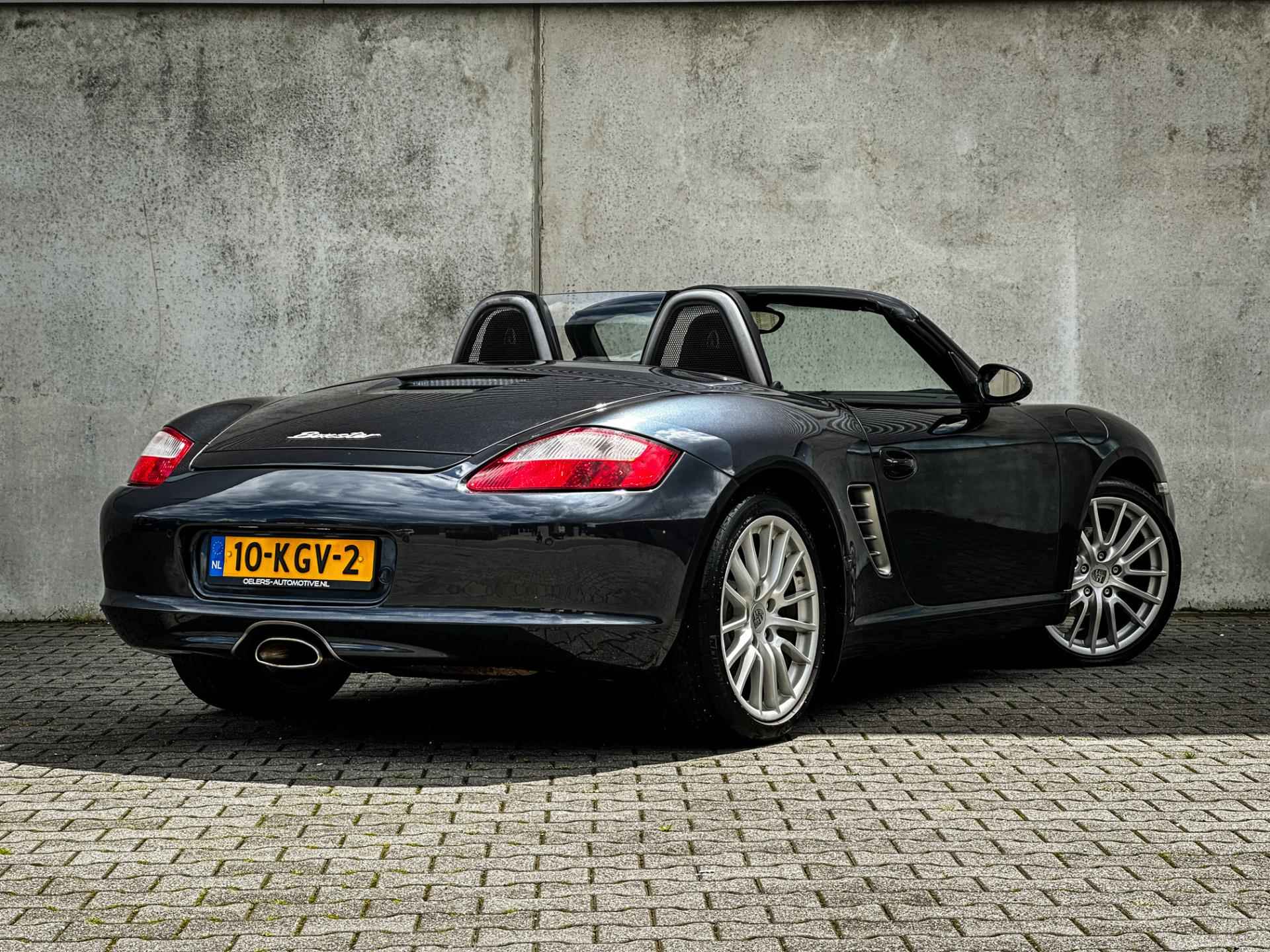 Porsche Boxster 2.7 Tiptronic | Clima | Stoelverw. | Leder | PDC | Metalic lak | Elektr. stoelen | Xenon | - 2/30