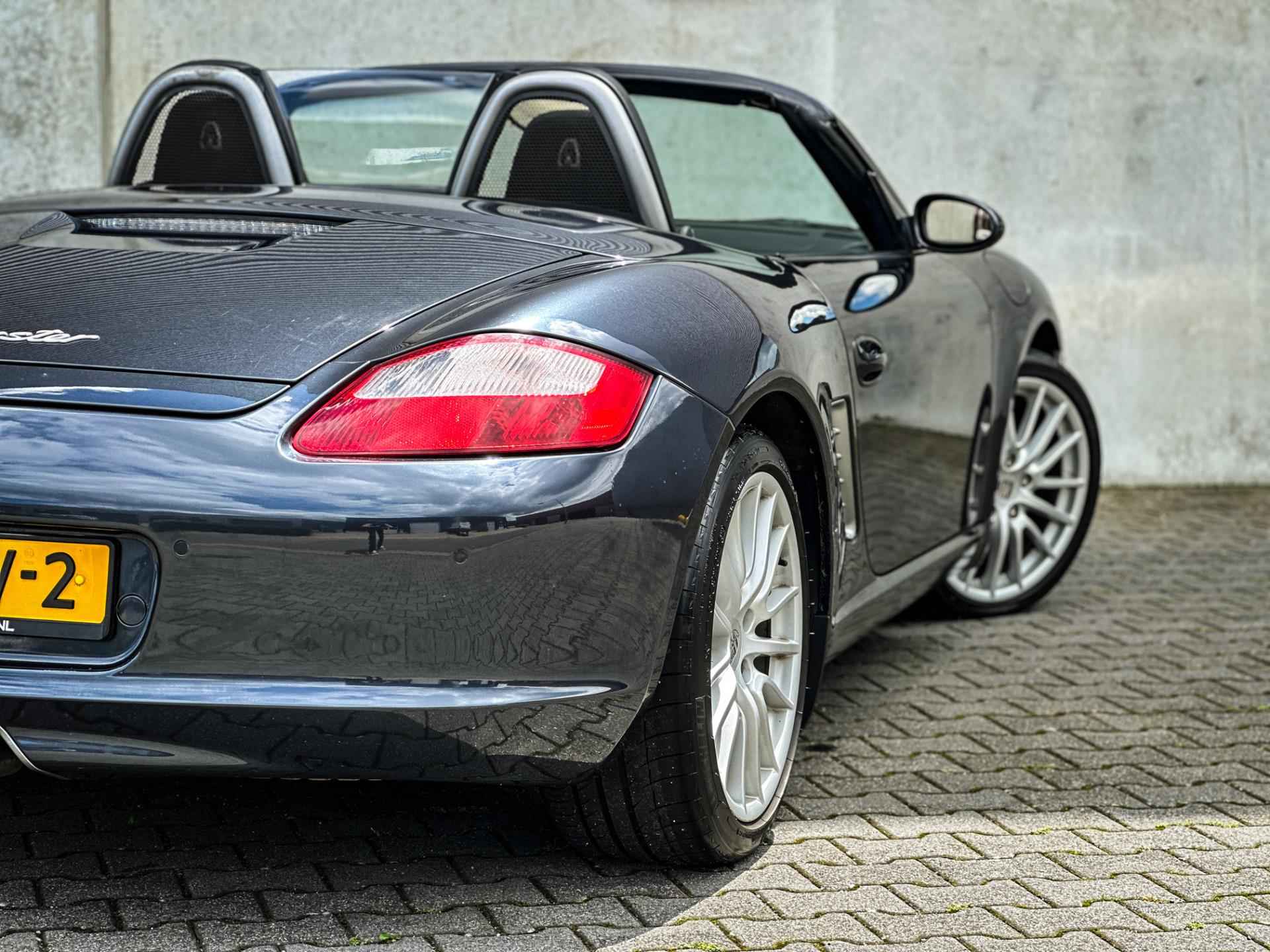 Porsche Boxster 2.7 Tiptronic | Clima | Stoelverw. | Leder | PDC | Metalic lak | Elektr. stoelen | Xenon | - 11/30