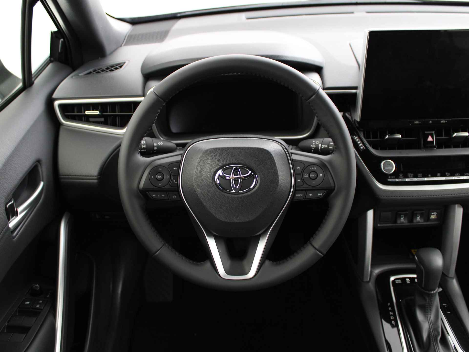 Toyota Corolla Cross 2.0 High Power Hybrid First Edition | Navigatie | Stoelverwarming | Parkeercamera | - 5/43