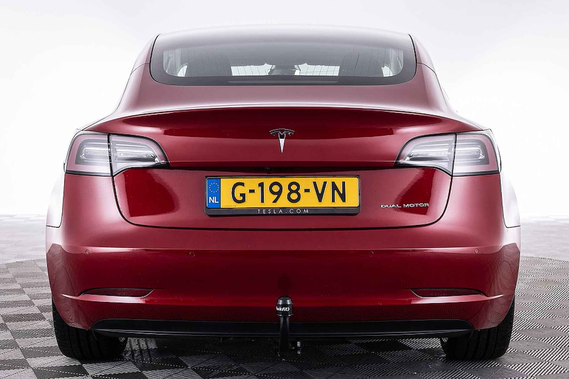 Tesla Model 3 Long Range AWD 75 kWh | Trekhaak | LEDER | PANORAMADAK ✅ 1e Eigenaar . - 17/23