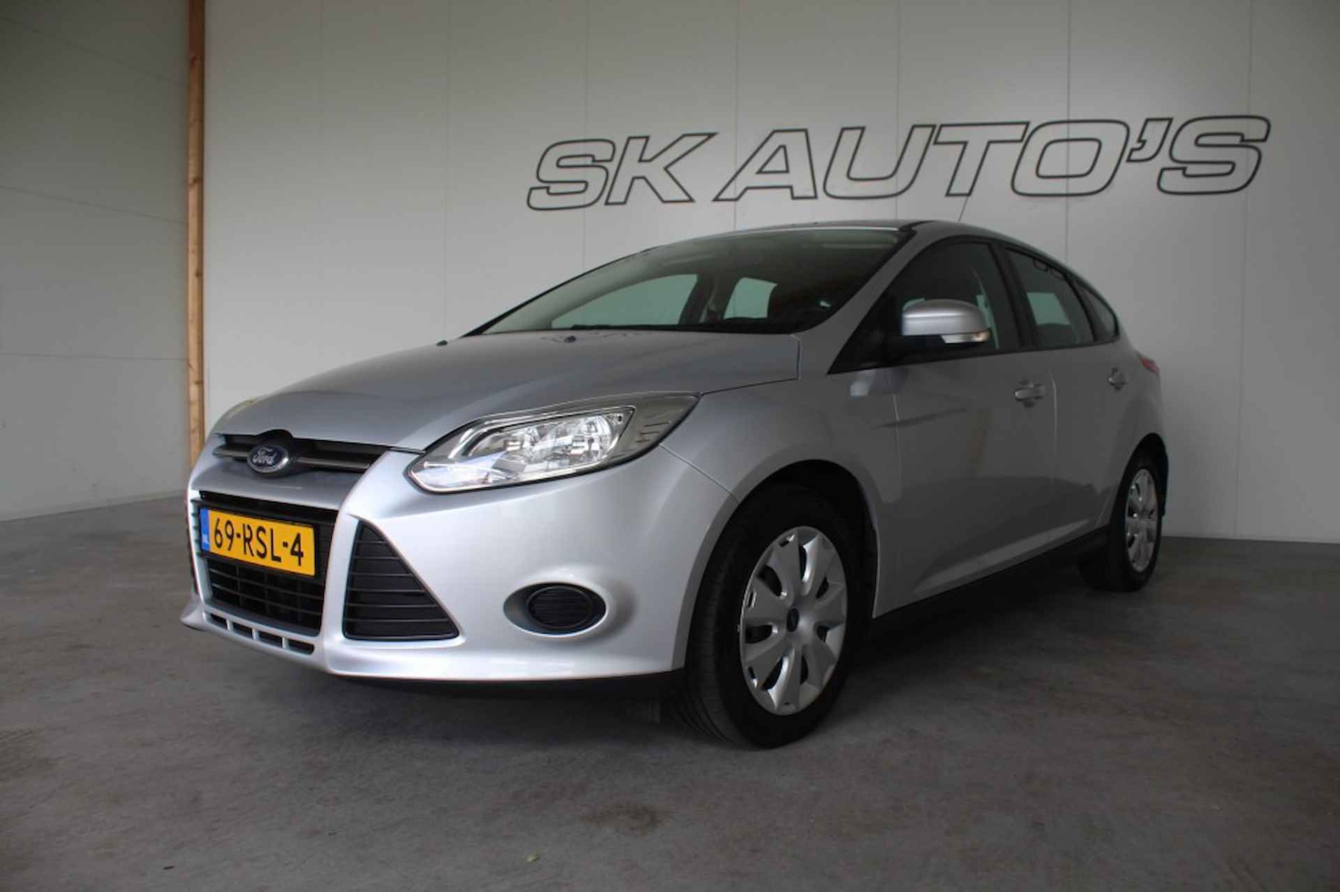 FORD Focus 1.6 TI-VCT TREND NAP! 5DRS ELEK RAMEN CENTRAAL ISOFIX ALL-IN PRI - 4/46