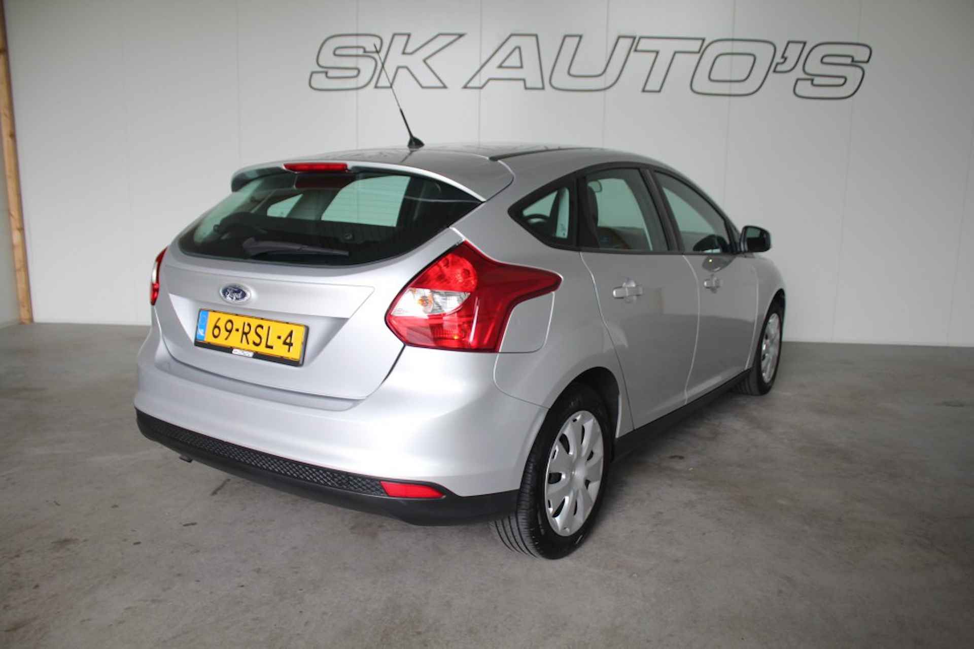 FORD Focus 1.6 TI-VCT TREND NAP! 5DRS ELEK RAMEN CENTRAAL ISOFIX ALL-IN PRI - 36/46