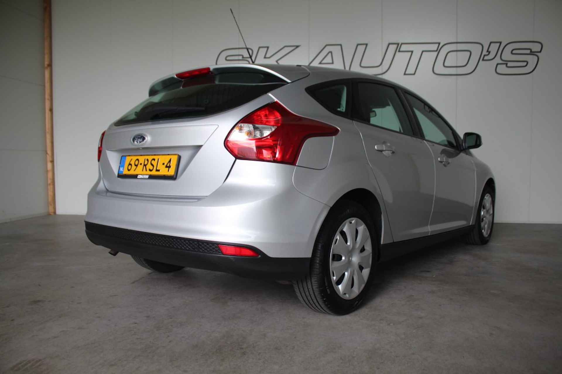 FORD Focus 1.6 TI-VCT TREND NAP! 5DRS ELEK RAMEN CENTRAAL ISOFIX ALL-IN PRI - 37/46