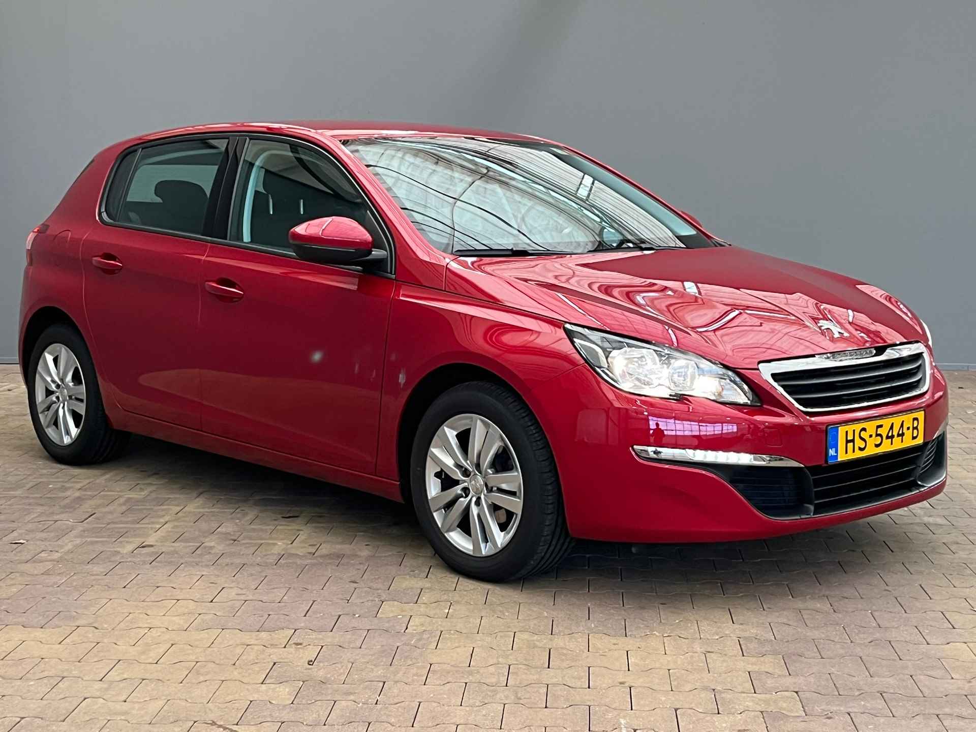 Peugeot 308 1.2 PureTech Active - 3/15