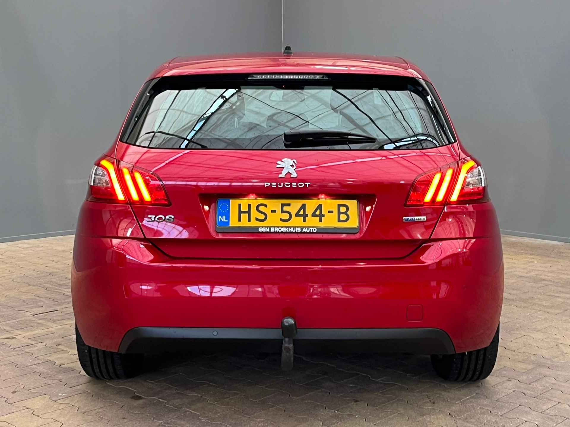 Peugeot 308 1.2 PureTech Active - 8/15