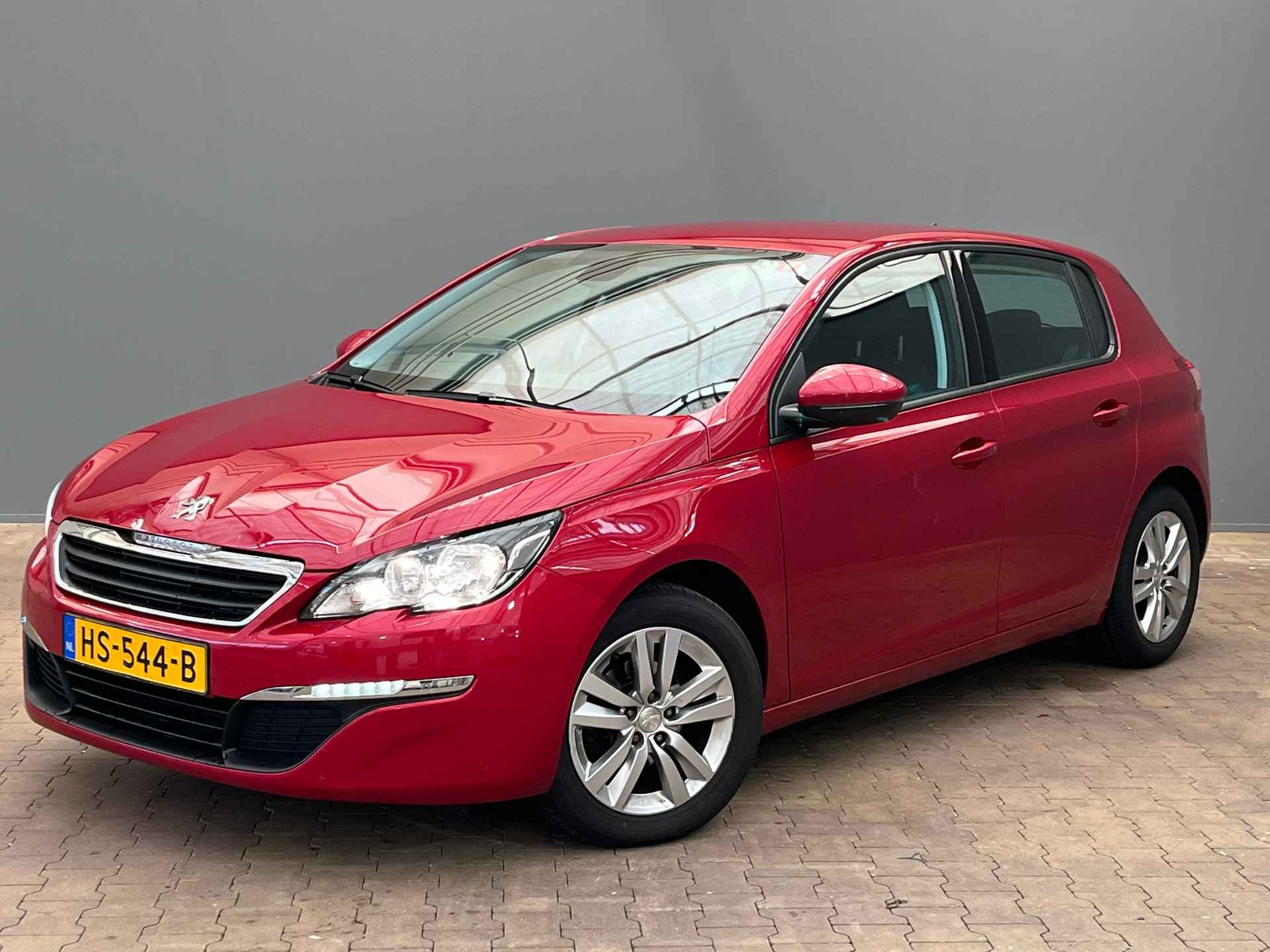 Peugeot 308 1.2 PureTech Active - 11/15